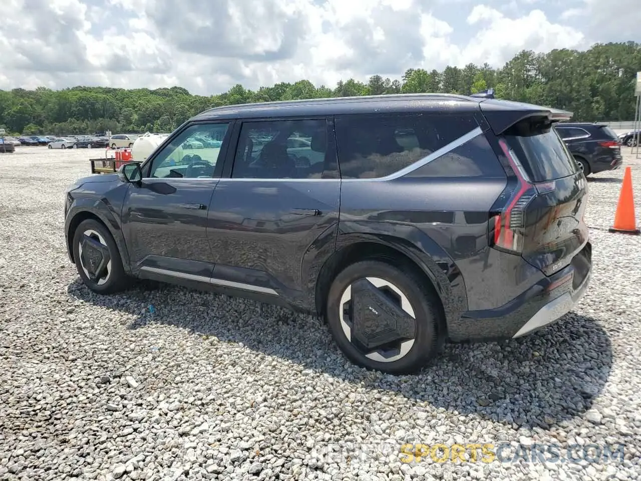 2 fotografías del automóvil dañado KNDADFS50R6027150 KIA EV9 LAND 2024