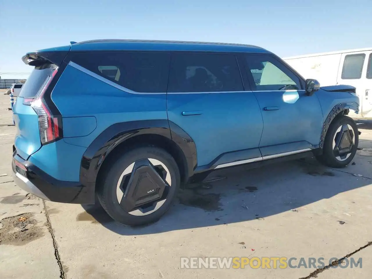 3 fotografías del automóvil dañado KNDADFS53R6035792 KIA EV9 LAND 2024