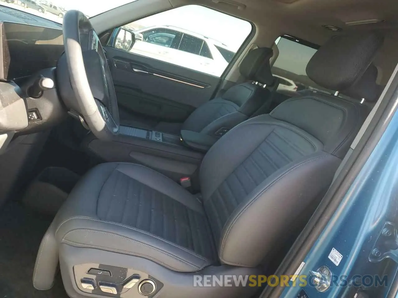 7 fotografías del automóvil dañado KNDADFS53R6035792 KIA EV9 LAND 2024