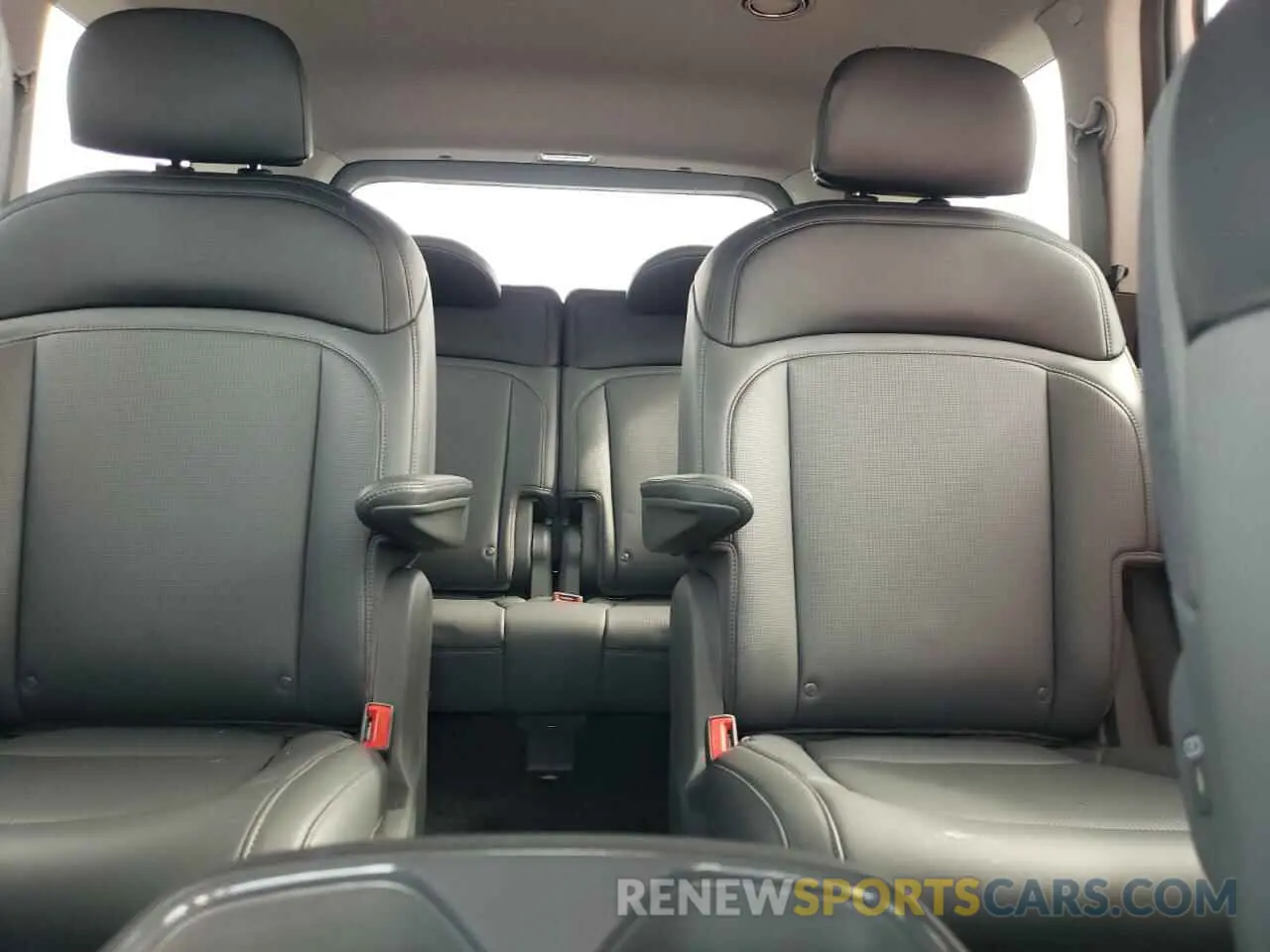 10 fotografías del automóvil dañado KNDAB5S10R6050747 KIA EV9 LIGHT 2024
