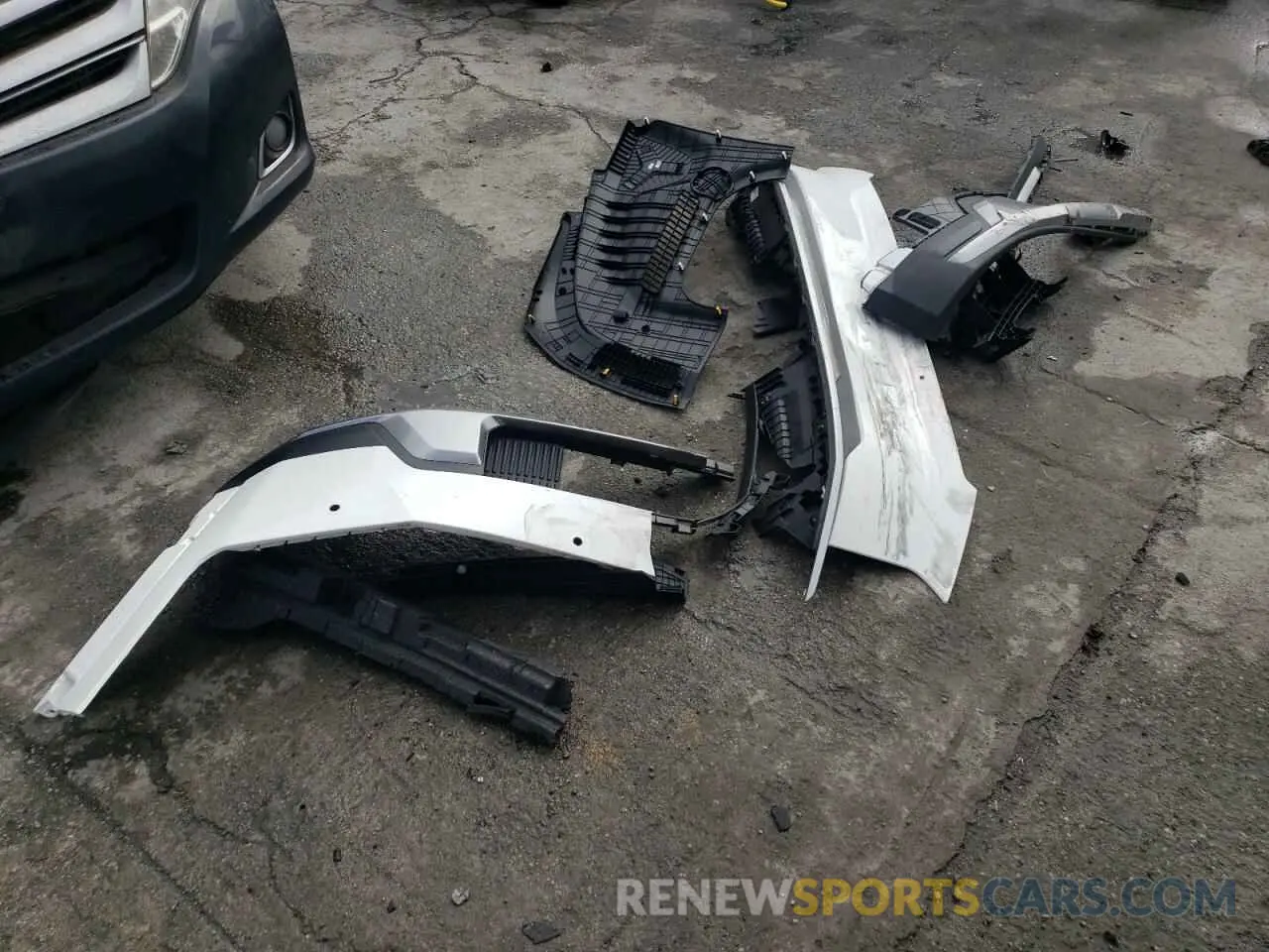 15 fotografías del automóvil dañado KNDAB5S10R6050747 KIA EV9 LIGHT 2024
