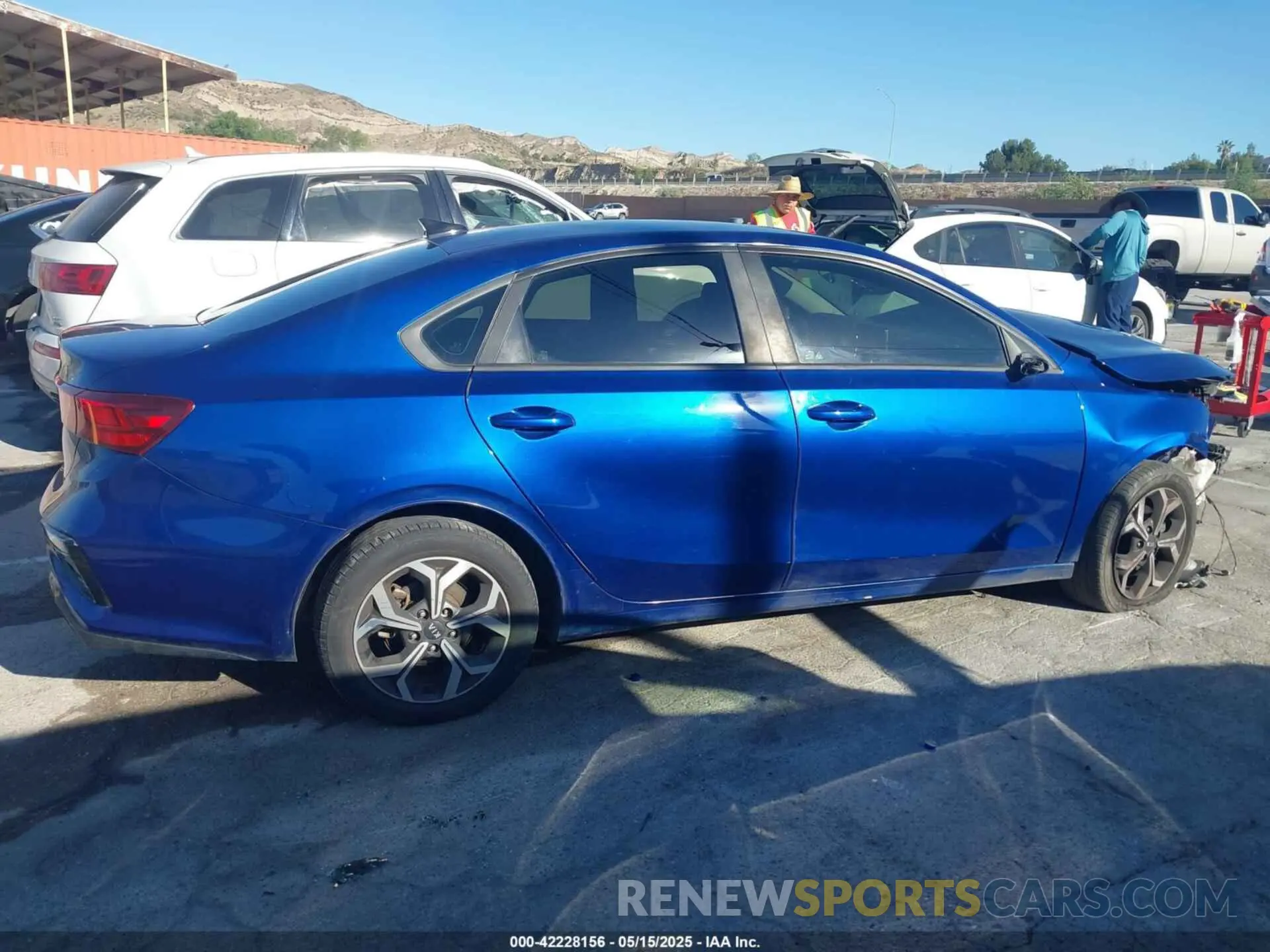 13 fotografías del automóvil dañado 3KPF24AD0KE028369 KIA FORTE 2019