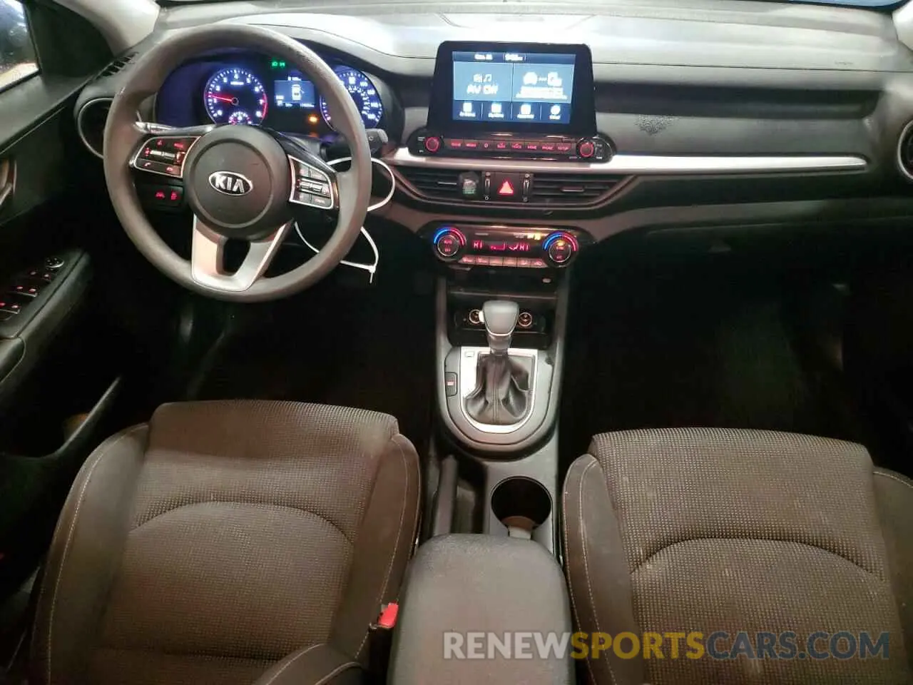 8 fotografías del automóvil dañado 3KPF24AD0KE055233 KIA FORTE 2019
