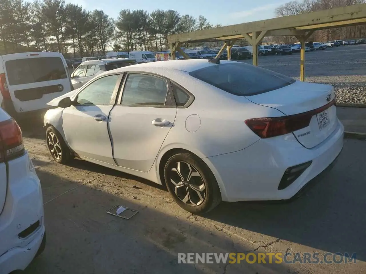 2 fotografías del automóvil dañado 3KPF24AD0KE061114 KIA FORTE 2019