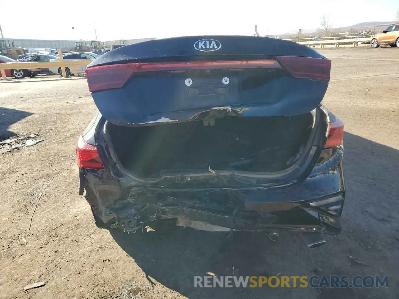 6 fotografías del automóvil dañado 3KPF24AD0KE073005 KIA FORTE 2019