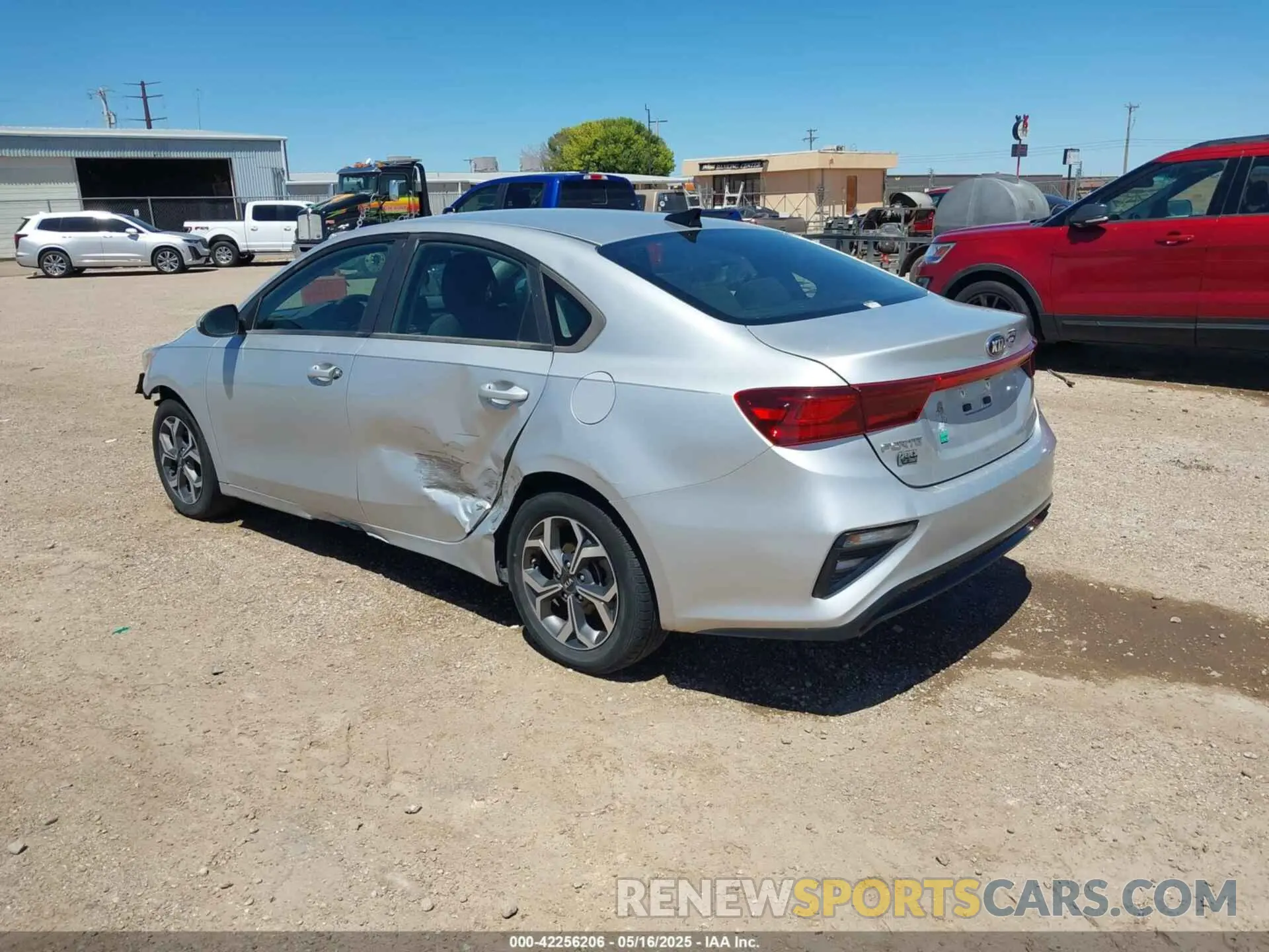 3 fotografías del automóvil dañado 3KPF24AD0KE091066 KIA FORTE 2019