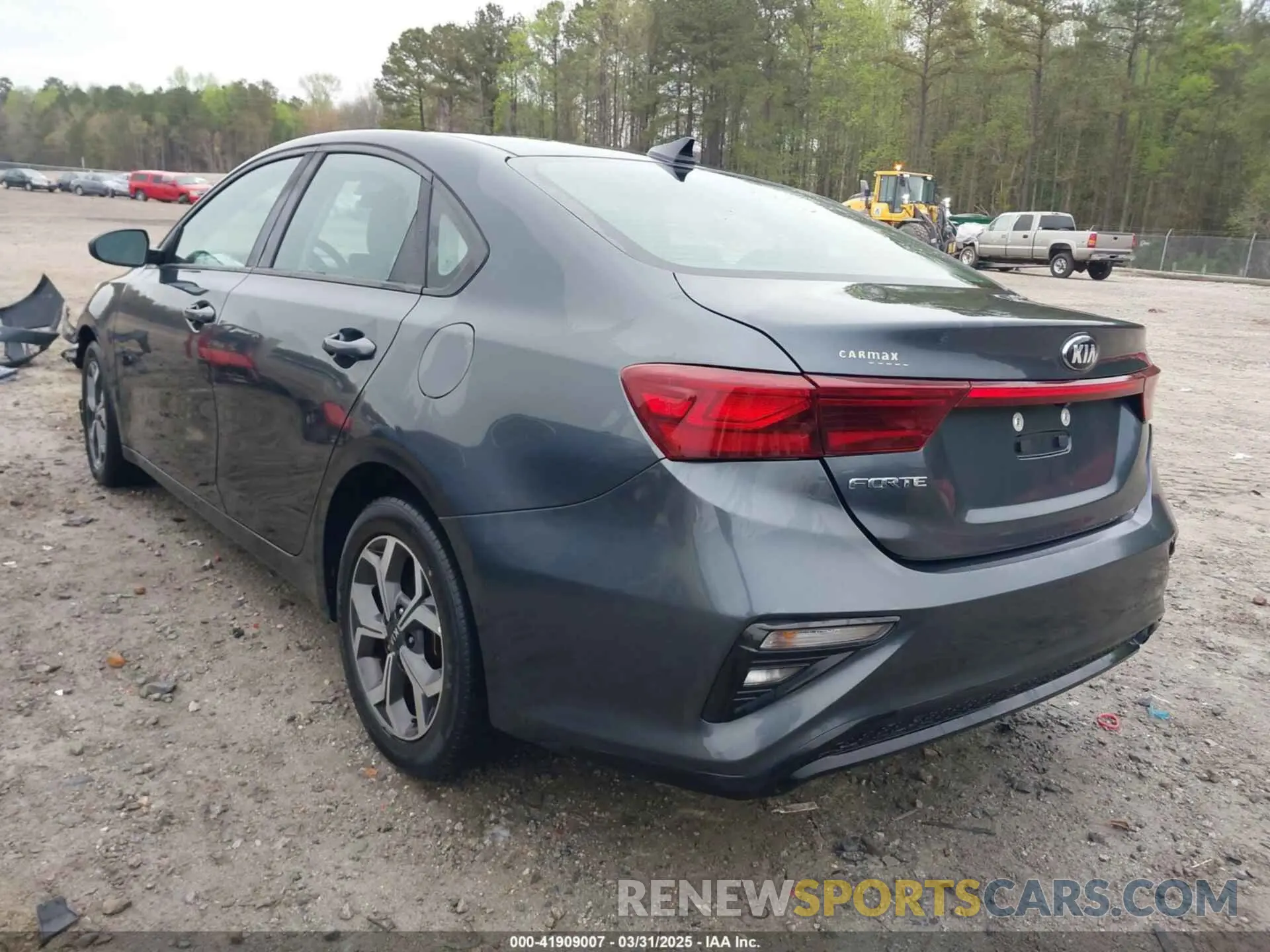 3 fotografías del automóvil dañado 3KPF24AD0KE097627 KIA FORTE 2019