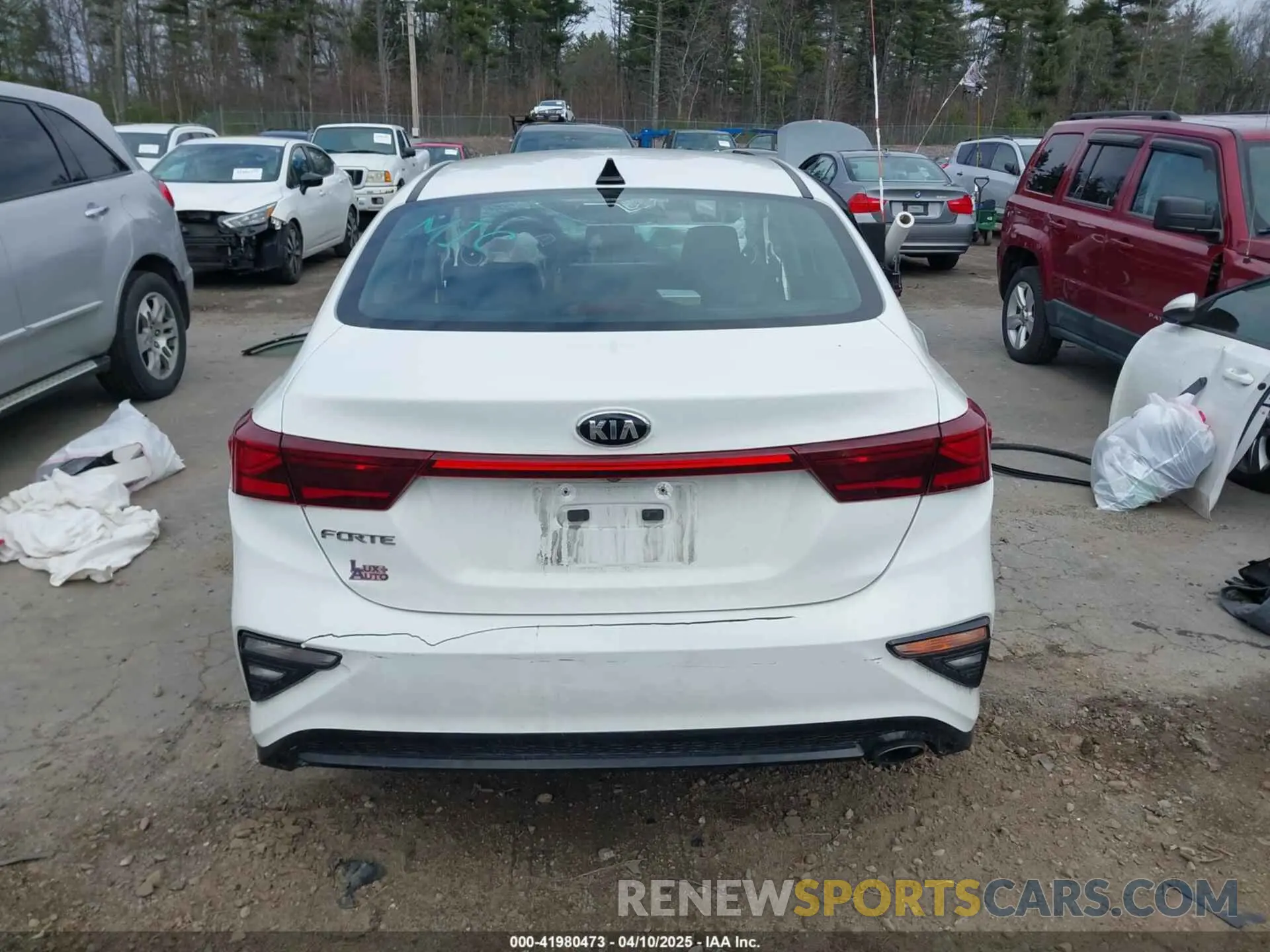 17 fotografías del automóvil dañado 3KPF24AD0KE103717 KIA FORTE 2019