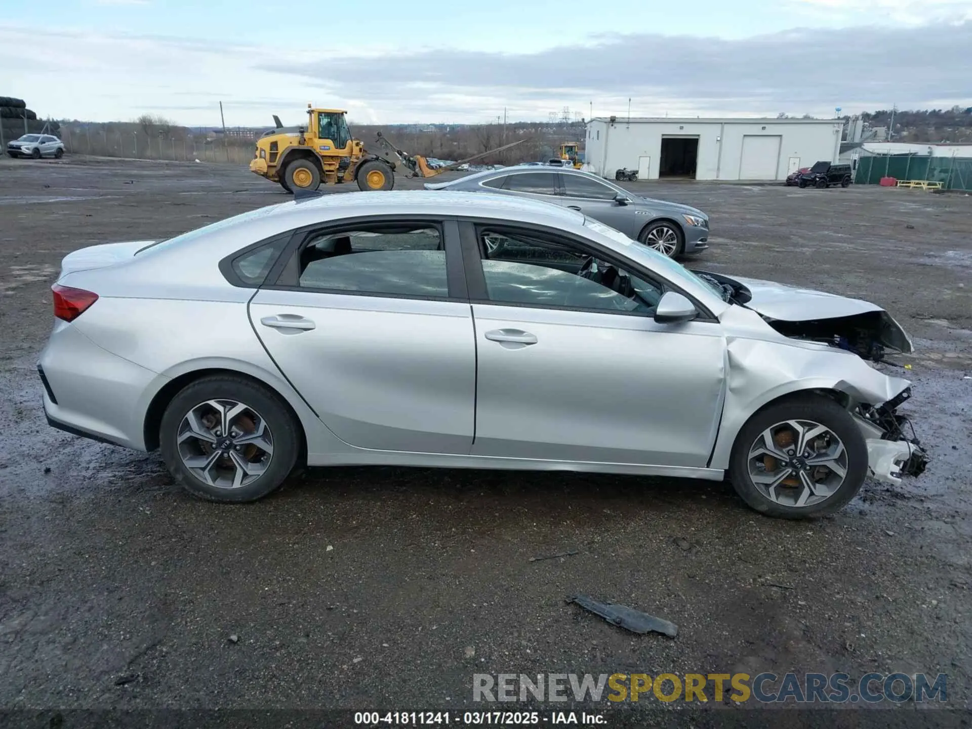 13 fotografías del automóvil dañado 3KPF24AD0KE131548 KIA FORTE 2019