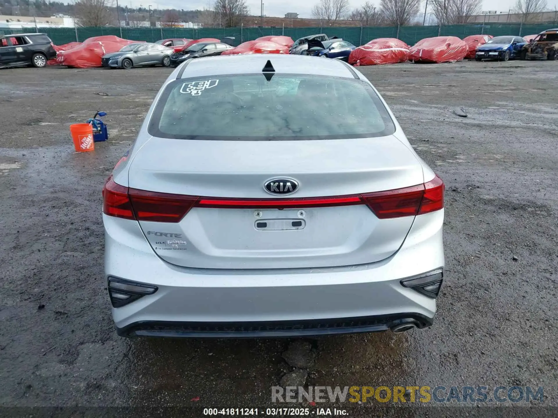16 fotografías del automóvil dañado 3KPF24AD0KE131548 KIA FORTE 2019