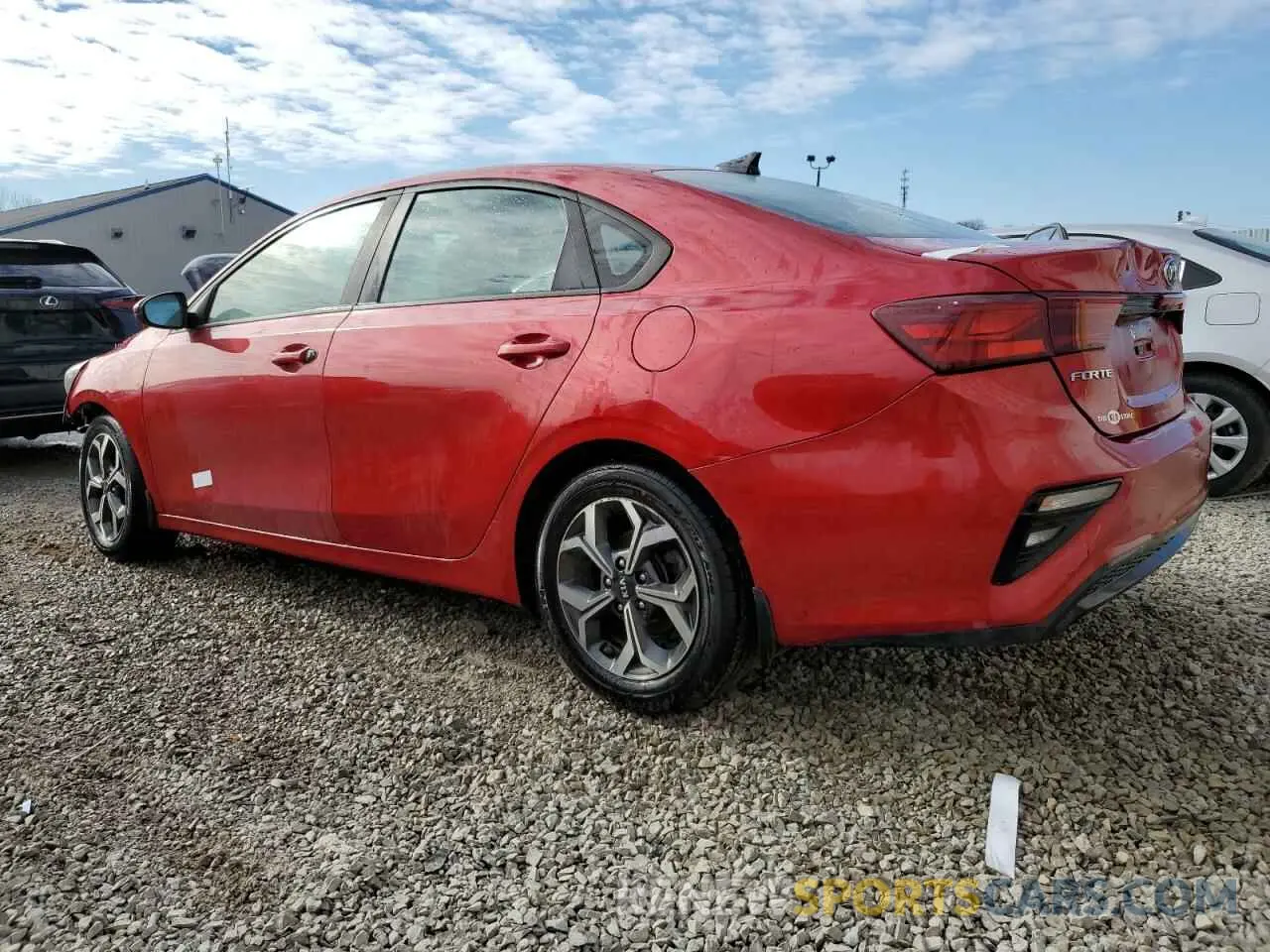 2 fotografías del automóvil dañado 3KPF24AD1KE067102 KIA FORTE 2019