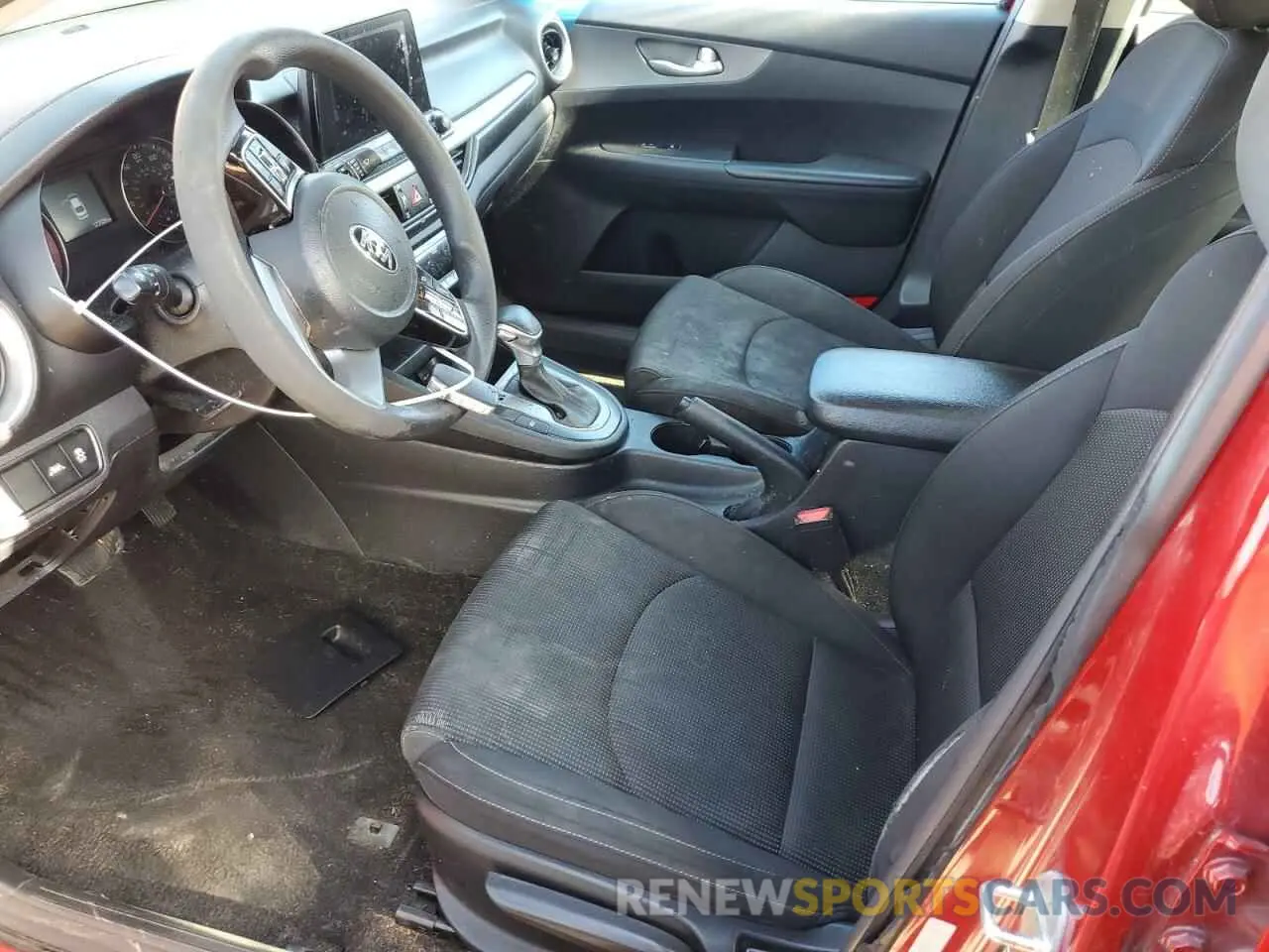 7 fotografías del automóvil dañado 3KPF24AD1KE067102 KIA FORTE 2019