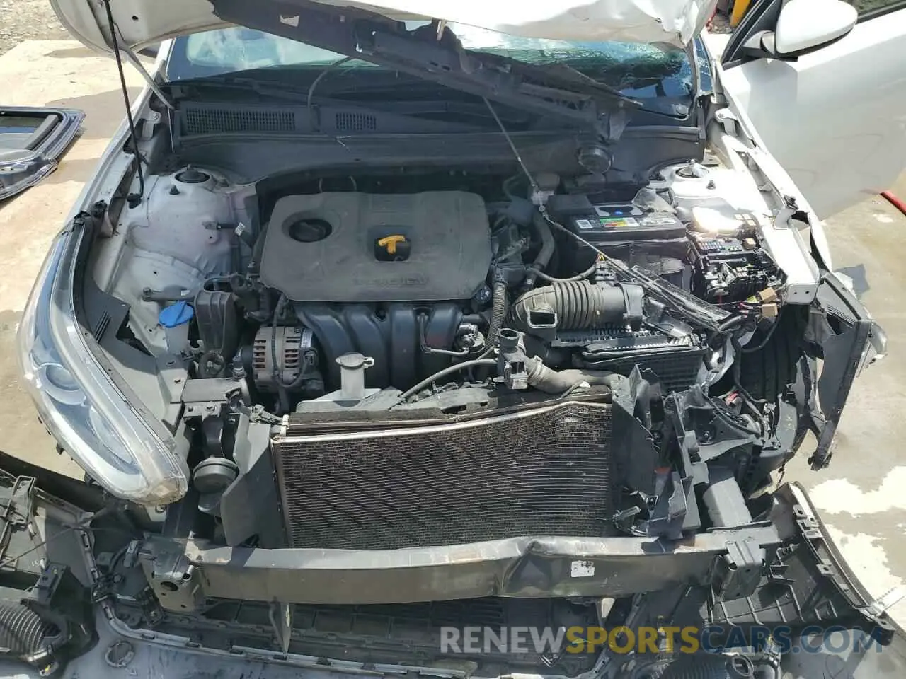 11 fotografías del automóvil dañado 3KPF24AD1KE073983 KIA FORTE 2019