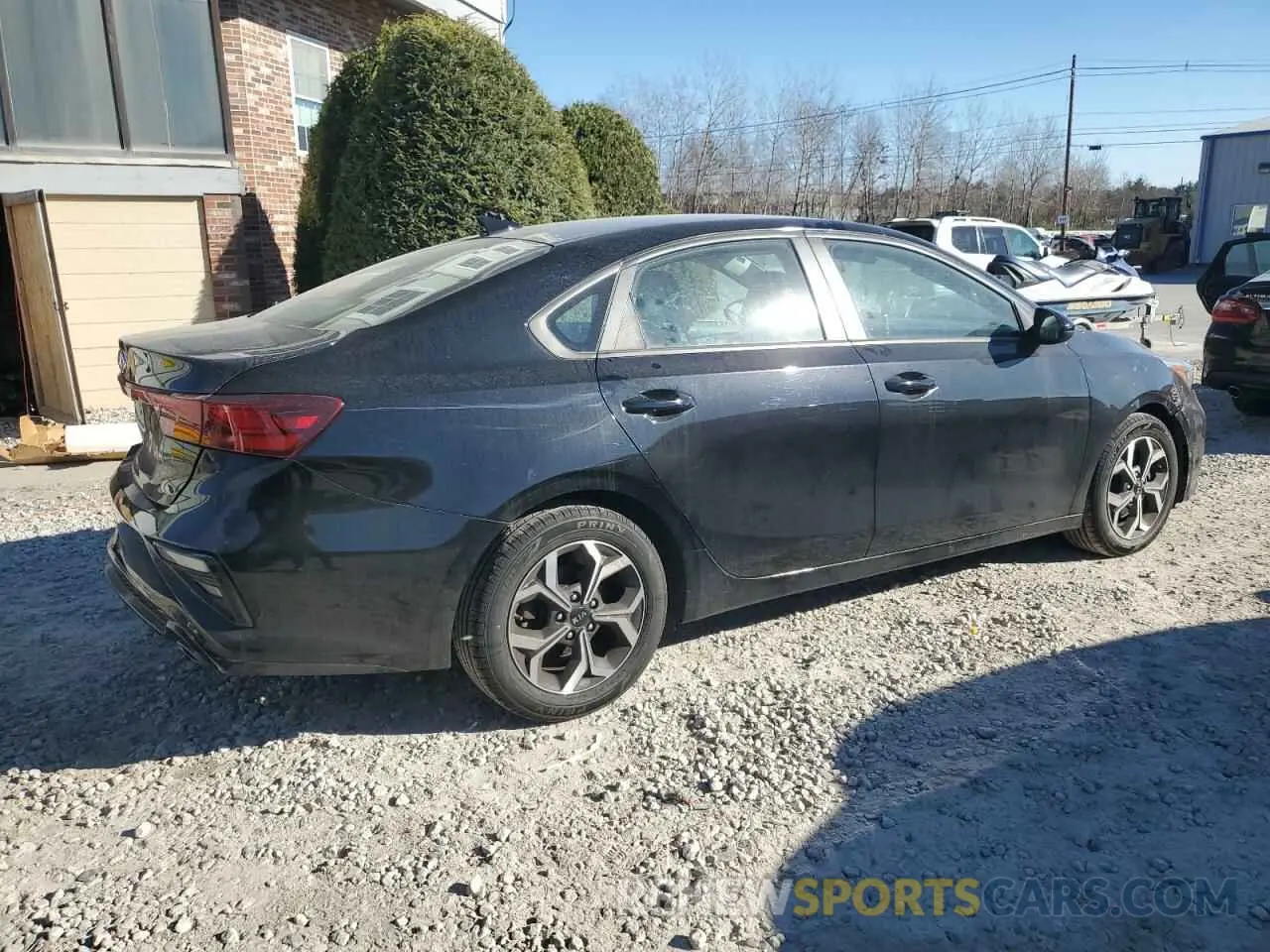 3 fotografías del automóvil dañado 3KPF24AD1KE104777 KIA FORTE 2019