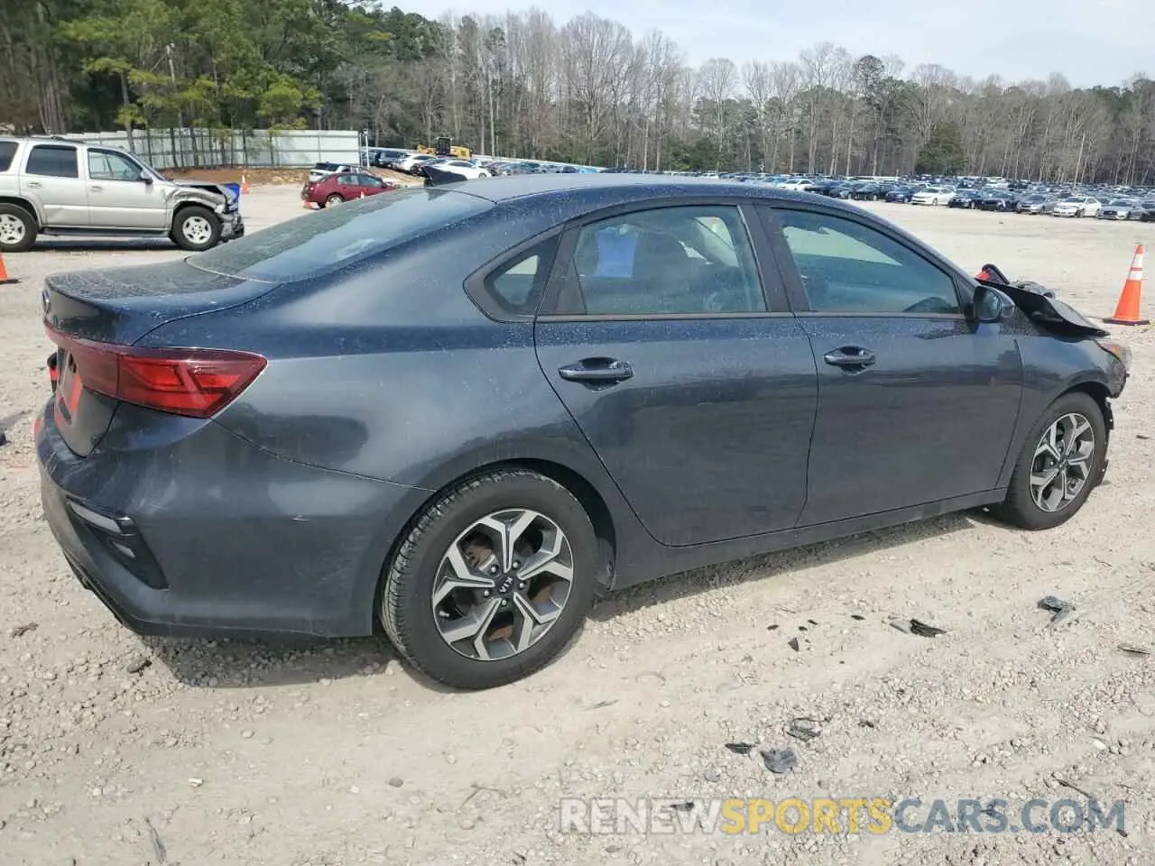 3 fotografías del automóvil dañado 3KPF24AD1KE111051 KIA FORTE 2019