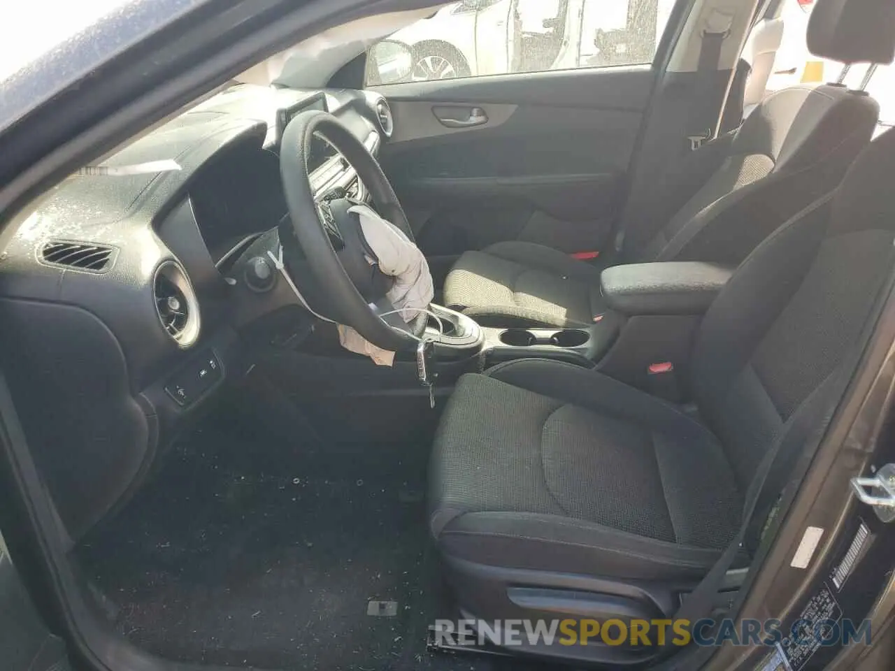 7 fotografías del automóvil dañado 3KPF24AD1KE111051 KIA FORTE 2019