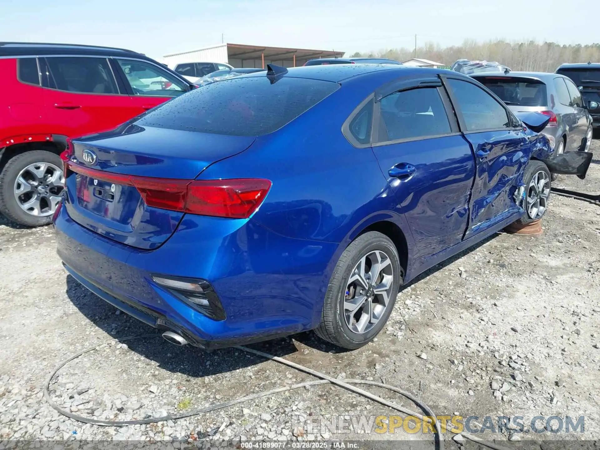 4 fotografías del automóvil dañado 3KPF24AD1KE123197 KIA FORTE 2019