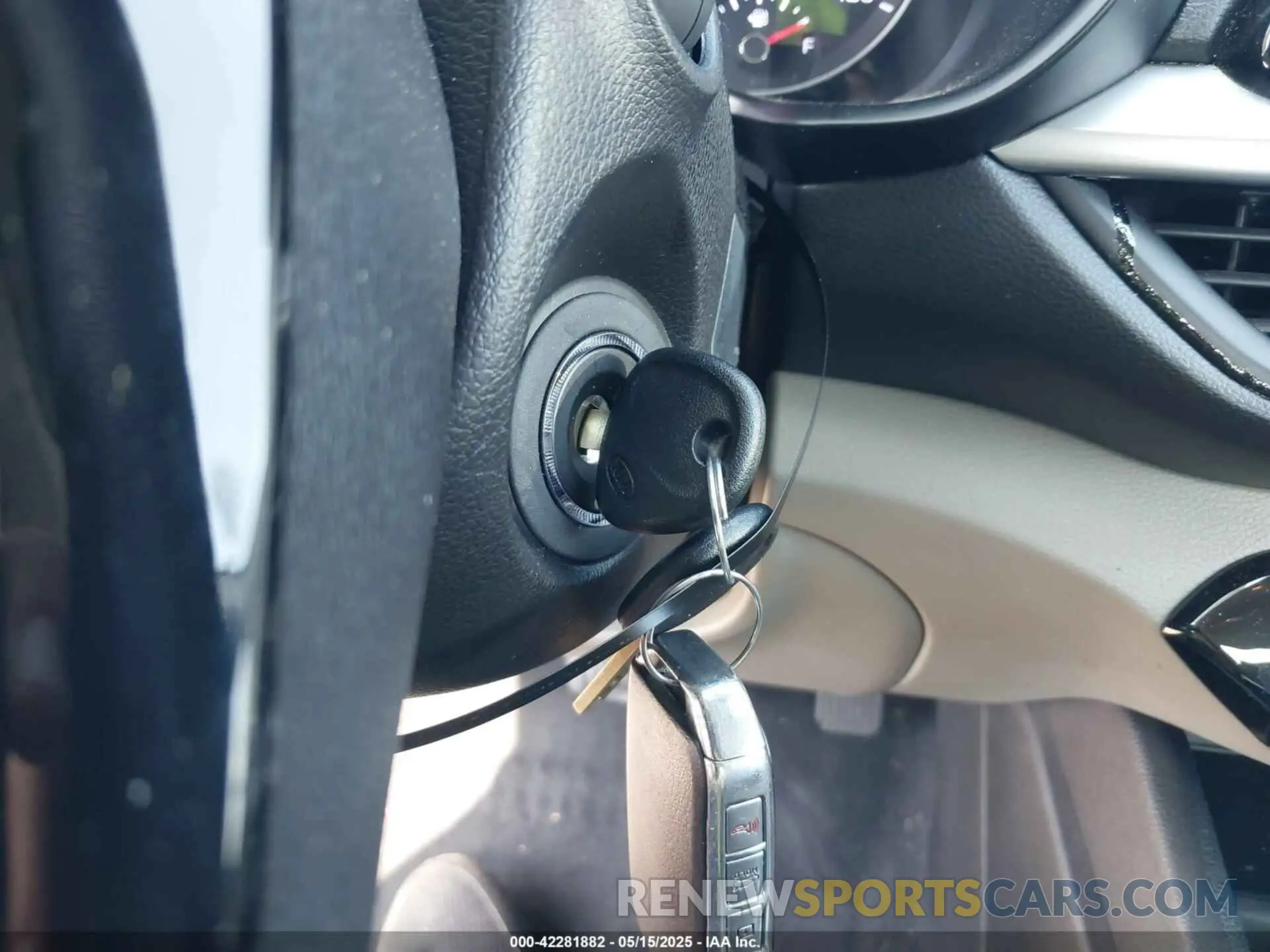 11 fotografías del automóvil dañado 3KPF24AD2KE033833 KIA FORTE 2019