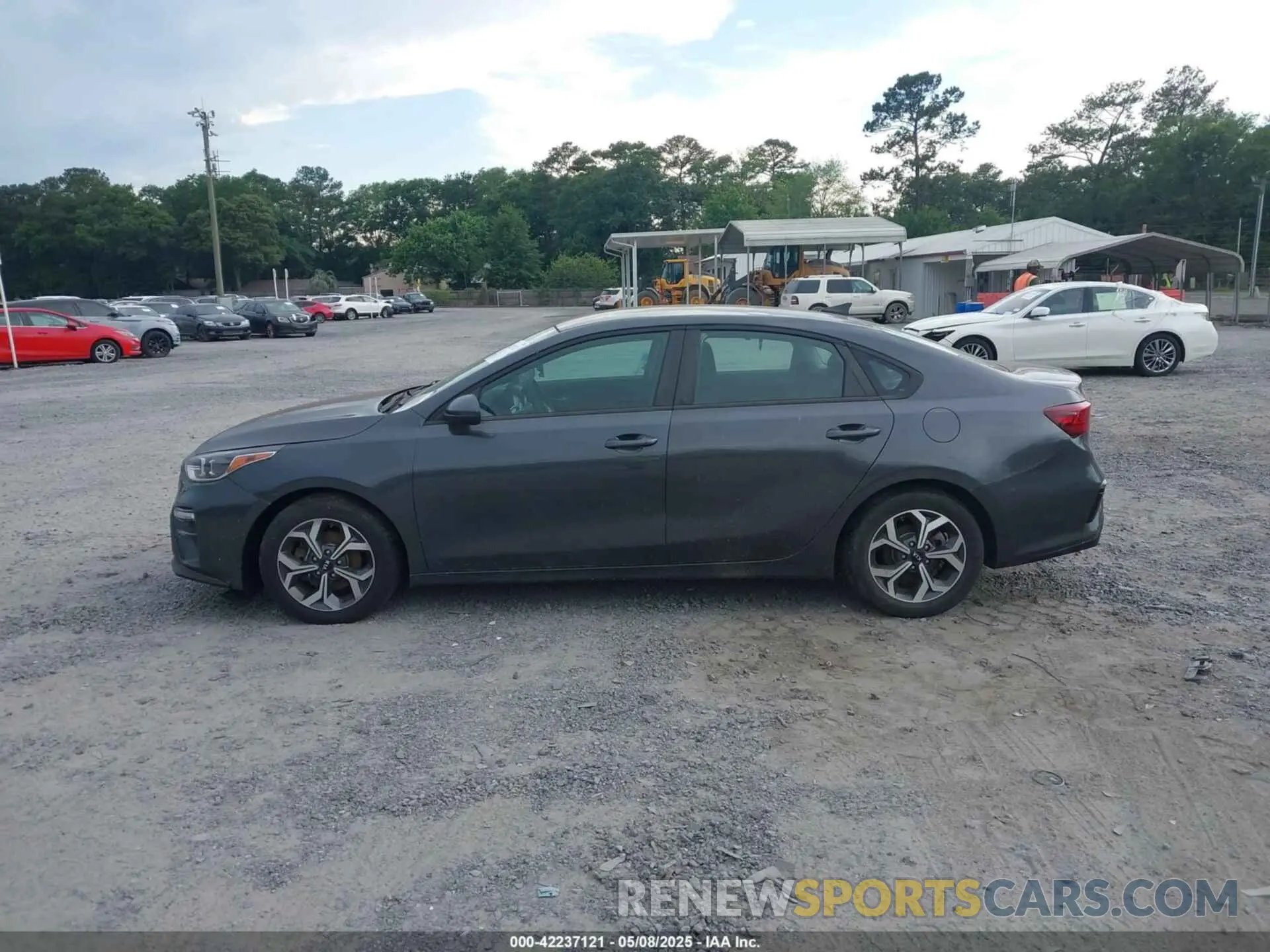 14 fotografías del automóvil dañado 3KPF24AD2KE040605 KIA FORTE 2019