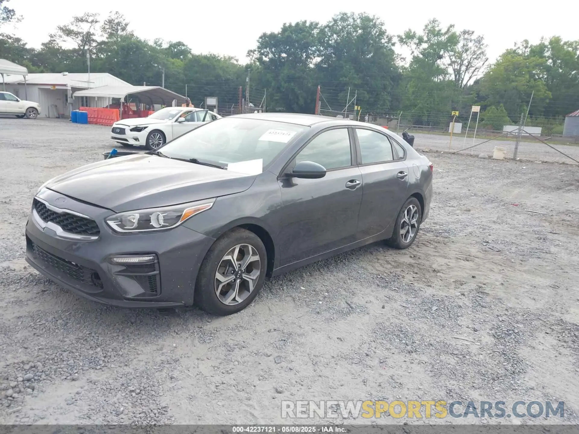 2 fotografías del automóvil dañado 3KPF24AD2KE040605 KIA FORTE 2019