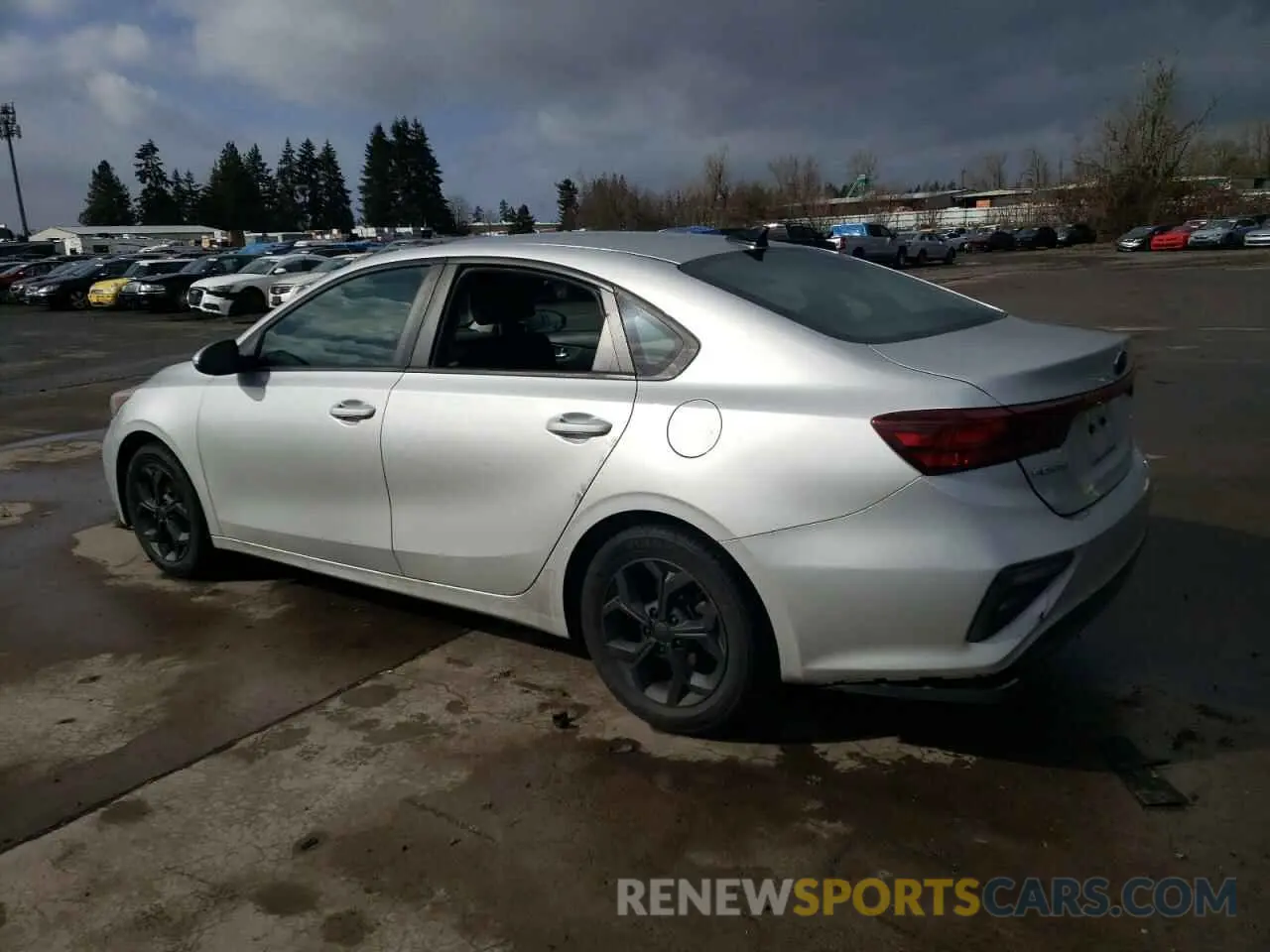 2 fotografías del automóvil dañado 3KPF24AD2KE061633 KIA FORTE 2019