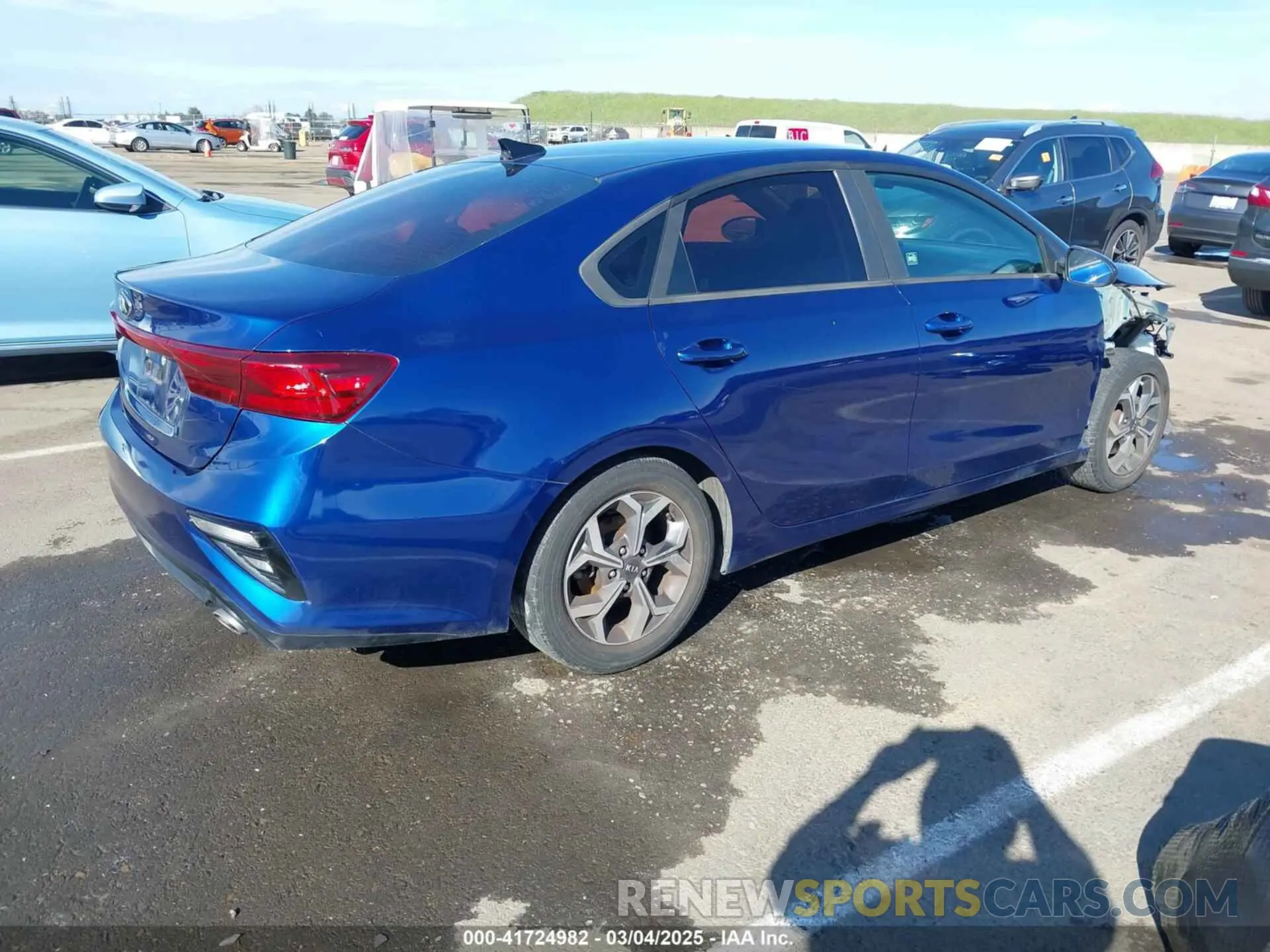 4 fotografías del automóvil dañado 3KPF24AD2KE065407 KIA FORTE 2019