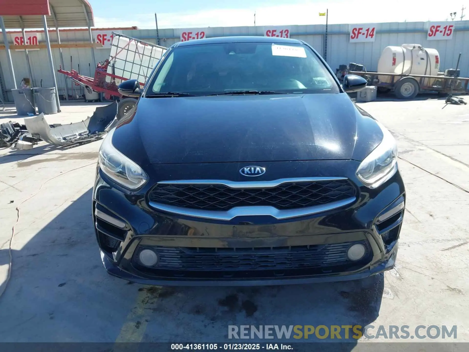 12 fotografías del automóvil dañado 3KPF24AD2KE090047 KIA FORTE 2019