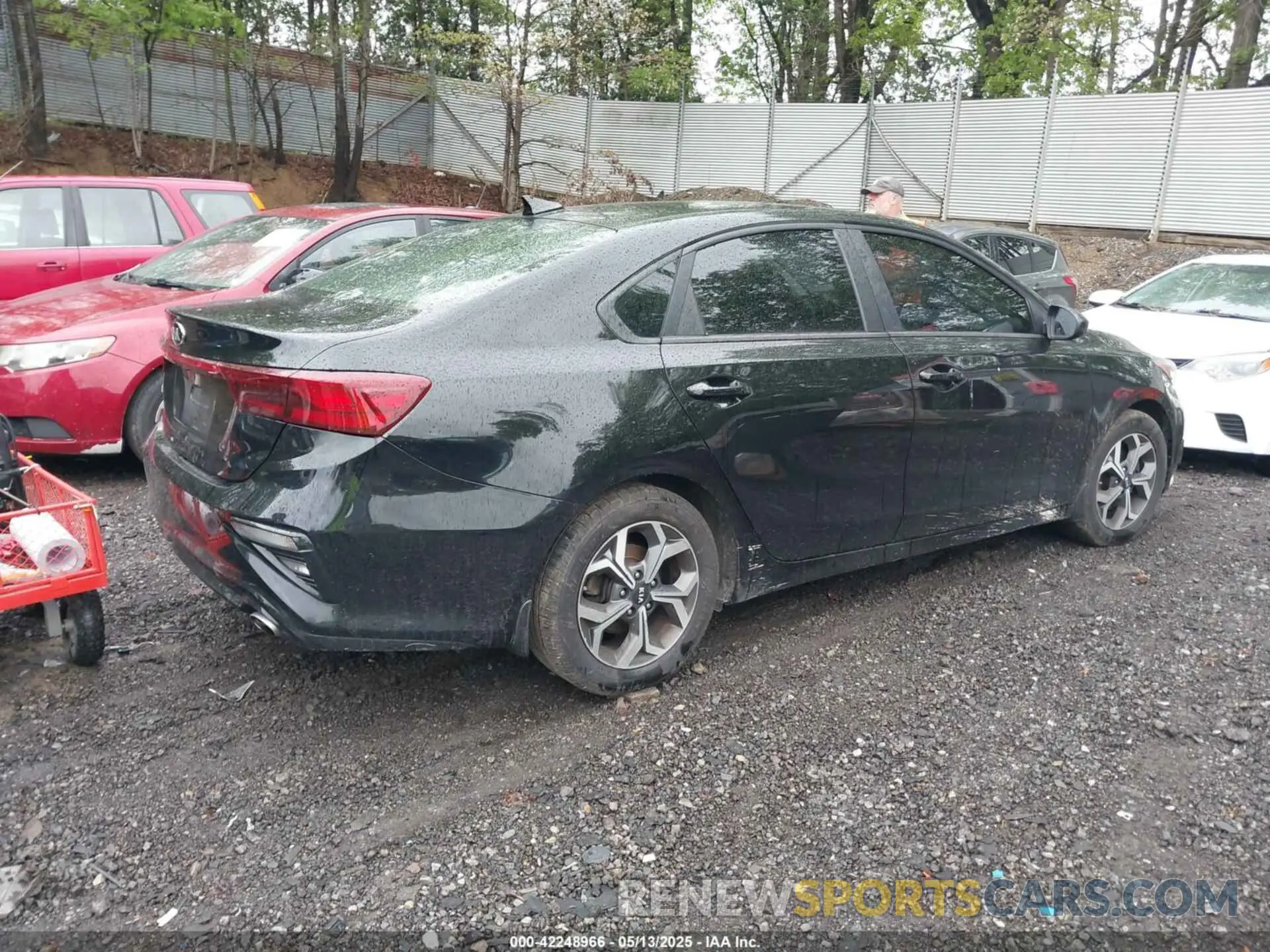 4 fotografías del automóvil dañado 3KPF24AD2KE098732 KIA FORTE 2019