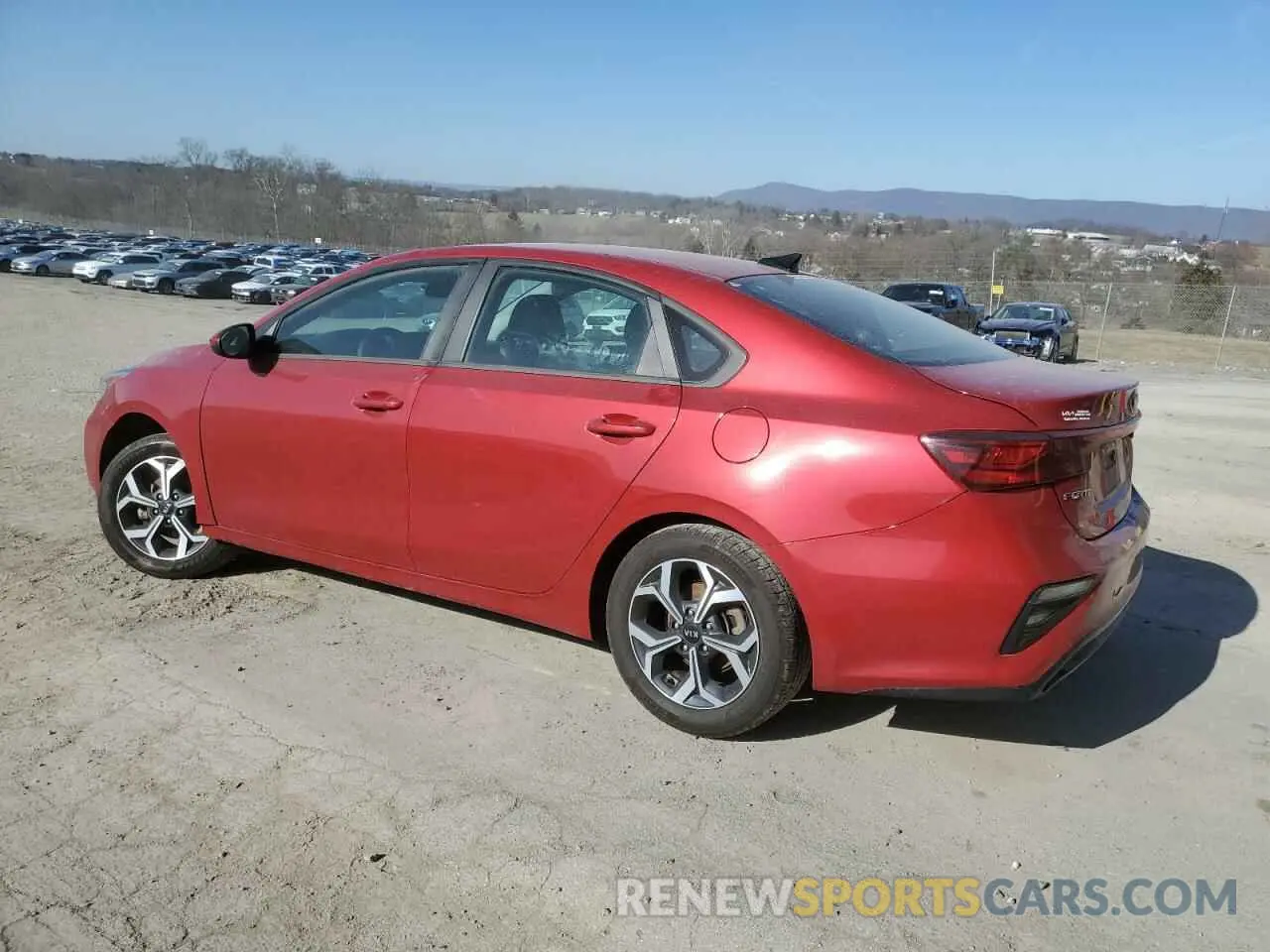 2 fotografías del automóvil dañado 3KPF24AD3KE006947 KIA FORTE 2019