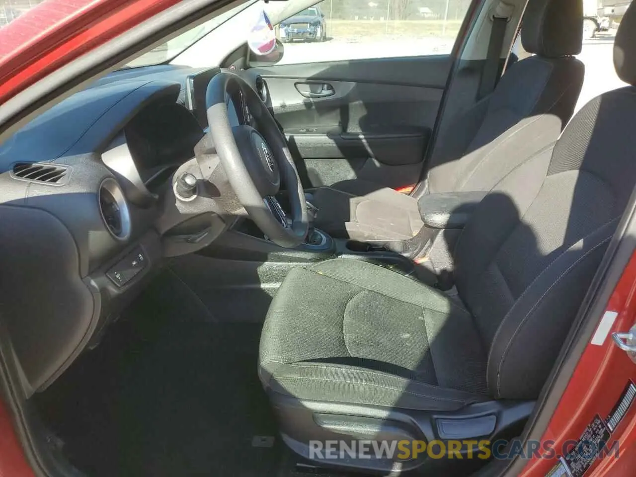 7 fotografías del automóvil dañado 3KPF24AD3KE006947 KIA FORTE 2019