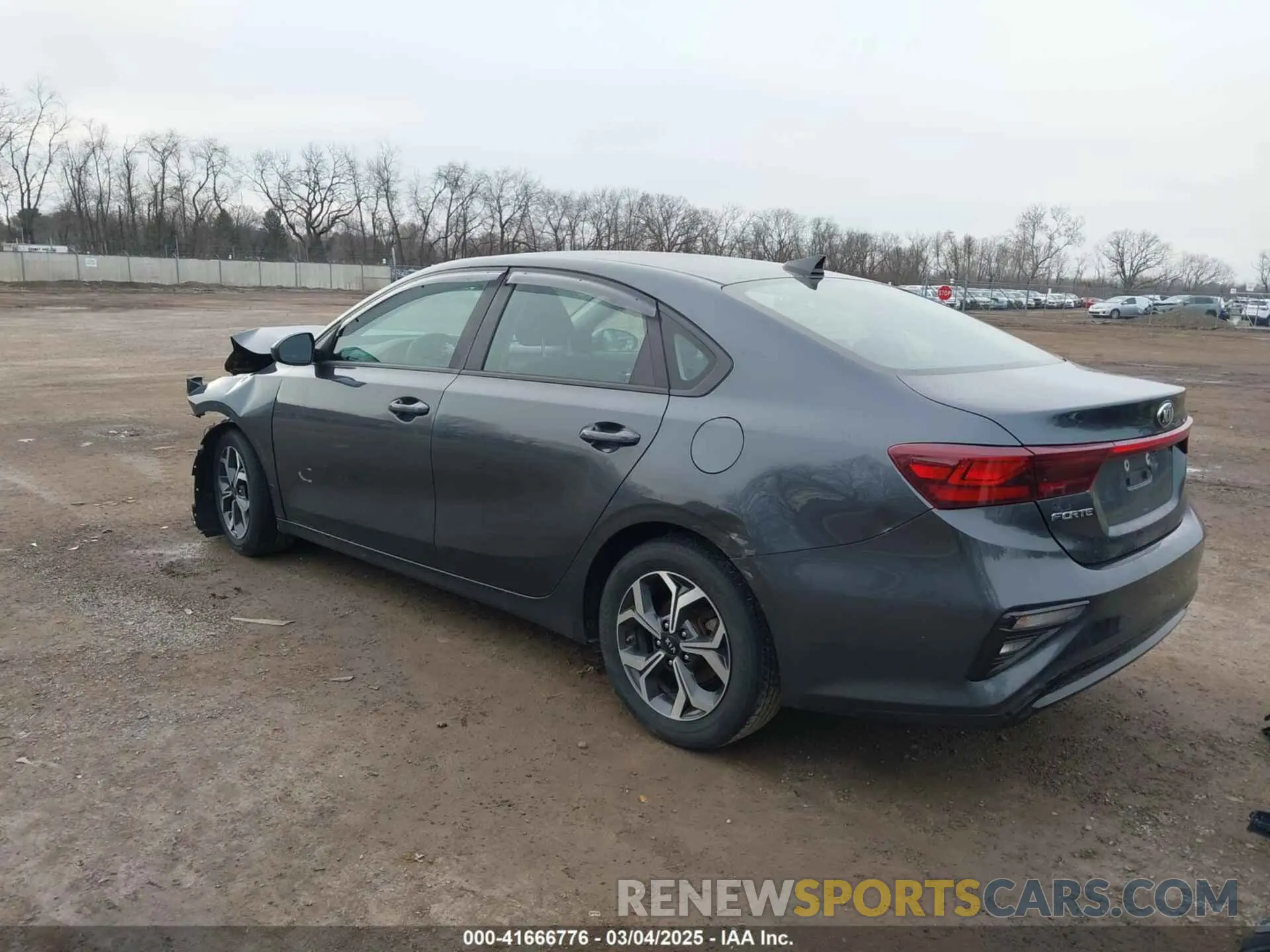 3 fotografías del automóvil dañado 3KPF24AD3KE014207 KIA FORTE 2019