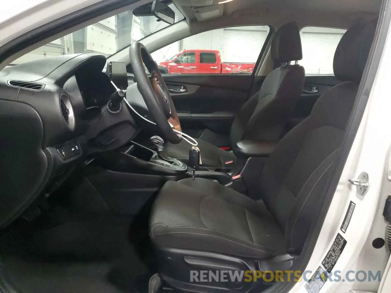 7 fotografías del automóvil dañado 3KPF24AD3KE059454 KIA FORTE 2019