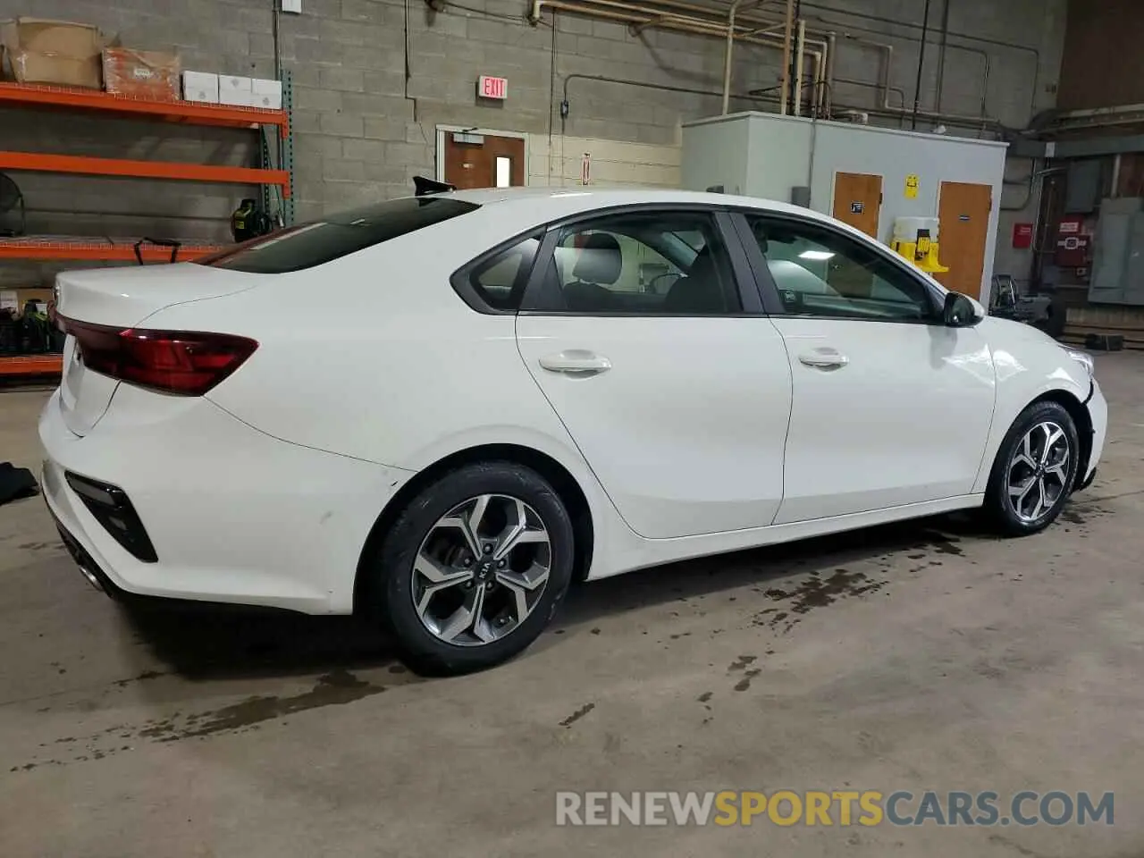 3 fotografías del automóvil dañado 3KPF24AD3KE081891 KIA FORTE 2019