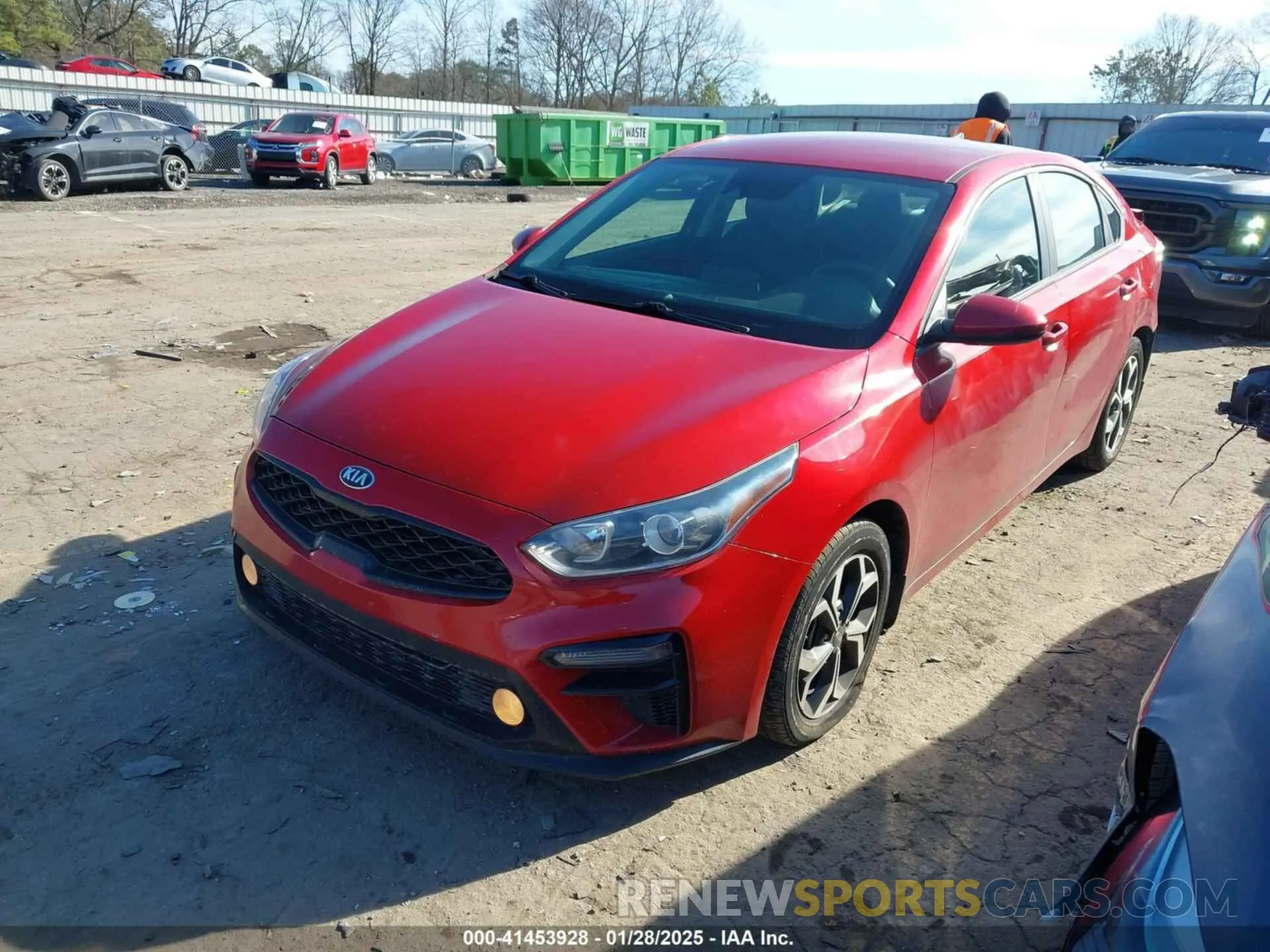 2 fotografías del automóvil dañado 3KPF24AD3KE096584 KIA FORTE 2019