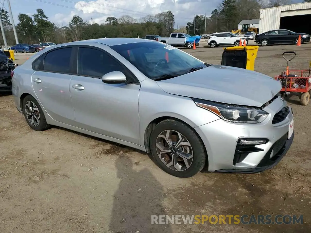 4 fotografías del automóvil dañado 3KPF24AD3KE121015 KIA FORTE 2019