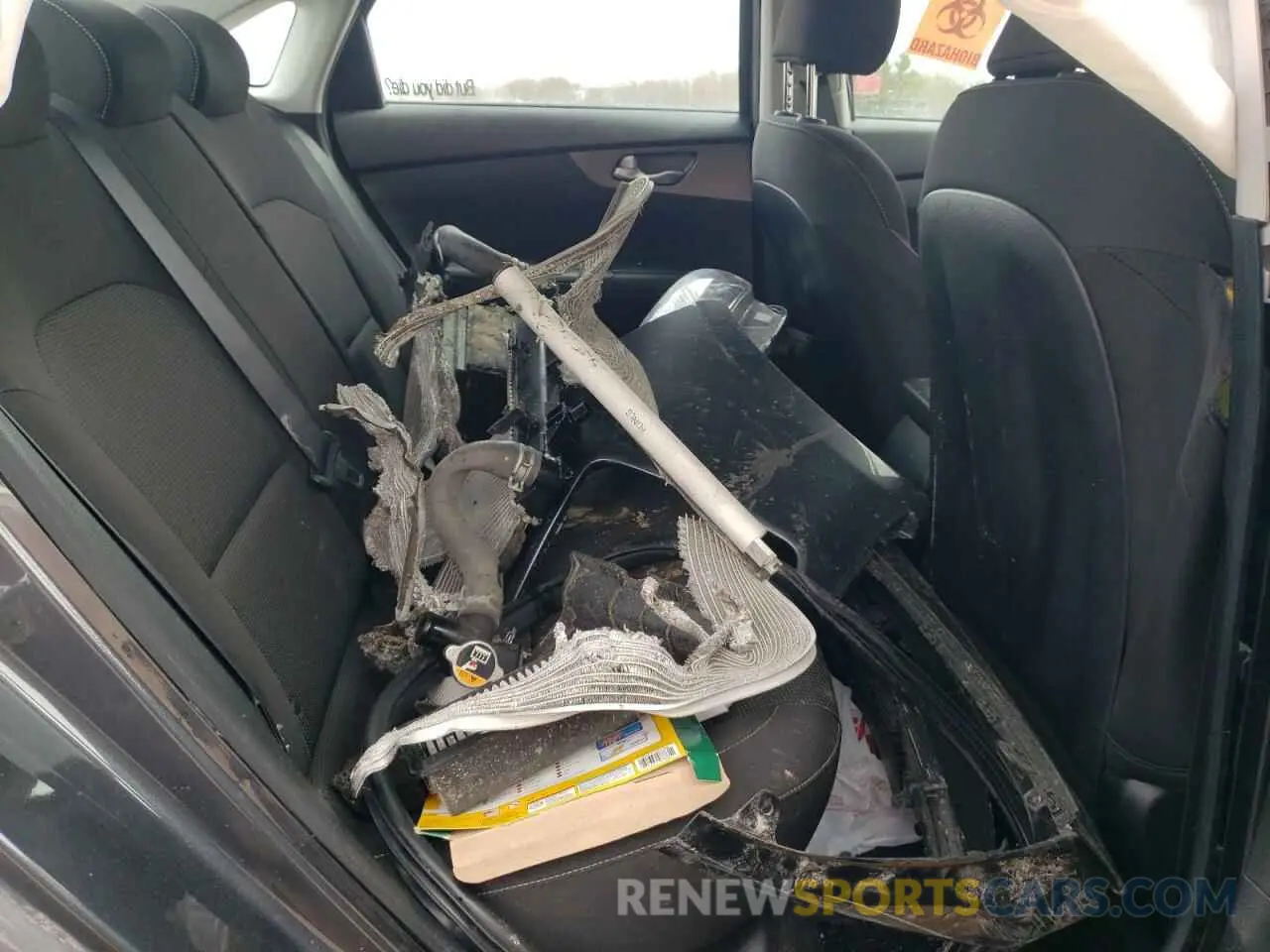 10 fotografías del automóvil dañado 3KPF24AD3KE122293 KIA FORTE 2019