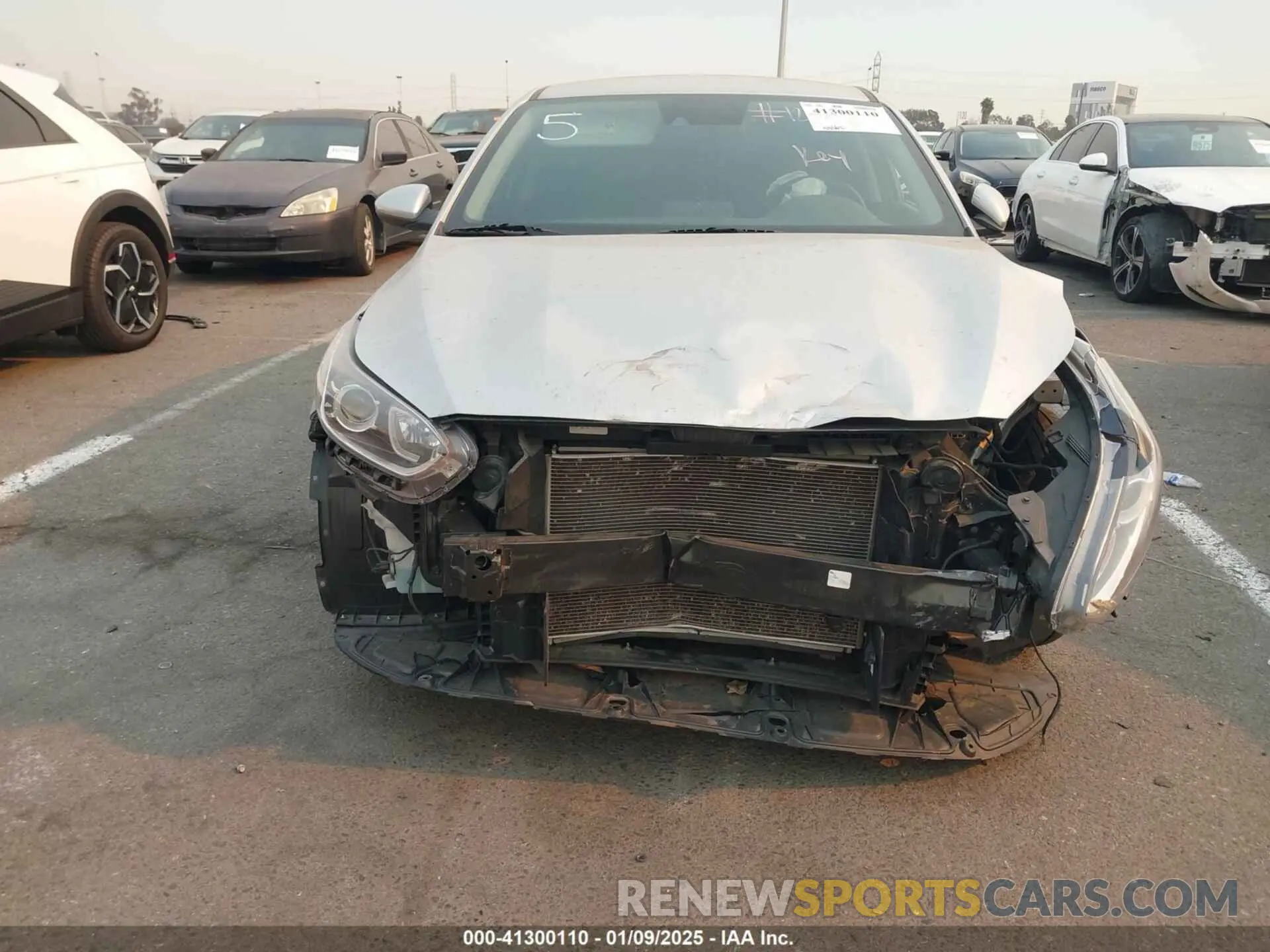 12 fotografías del automóvil dañado 3KPF24AD3KE126473 KIA FORTE 2019