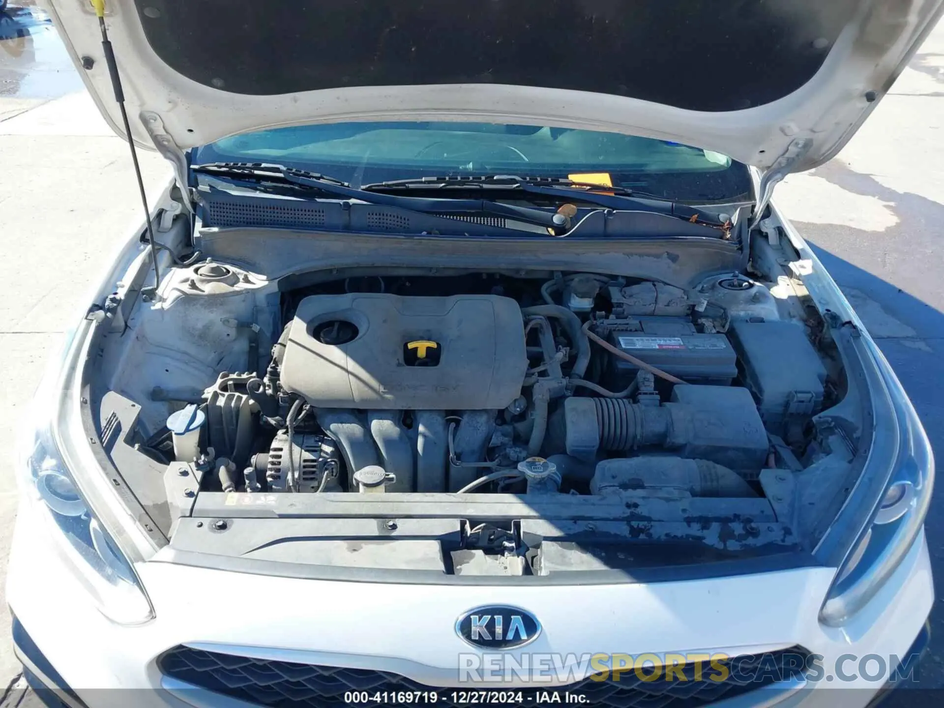 10 fotografías del automóvil dañado 3KPF24AD3KE136730 KIA FORTE 2019