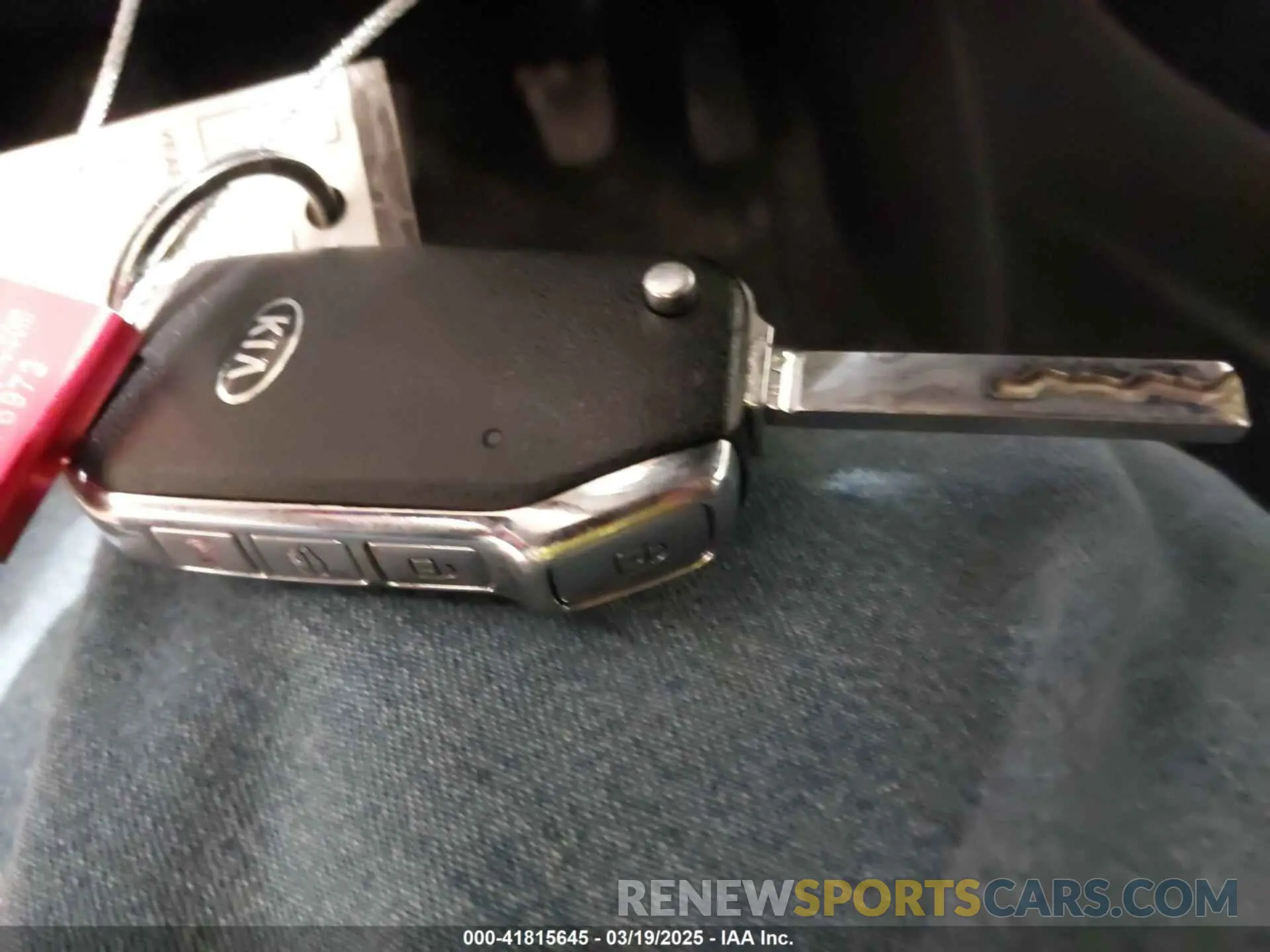 11 fotografías del automóvil dañado 3KPF24AD4KE009940 KIA FORTE 2019