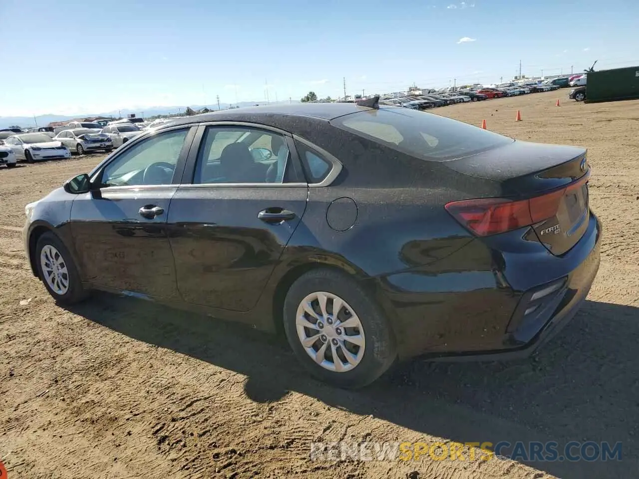 2 fotografías del automóvil dañado 3KPF24AD4KE014474 KIA FORTE 2019