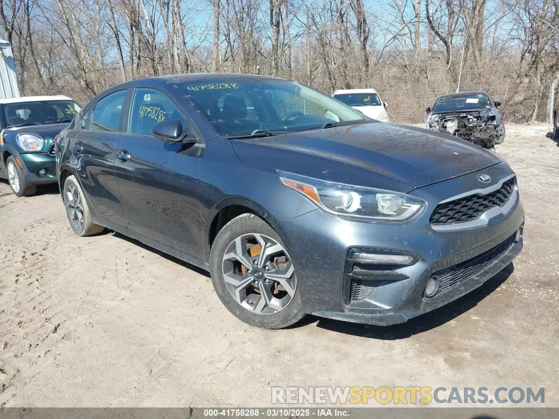 1 fotografías del automóvil dañado 3KPF24AD4KE040430 KIA FORTE 2019