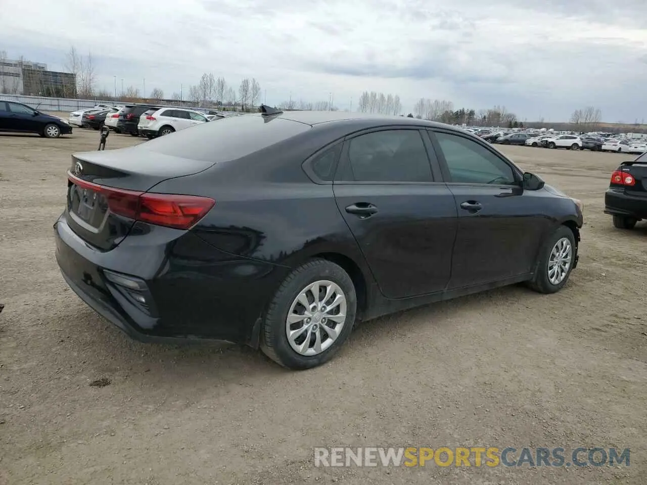 3 fotografías del automóvil dañado 3KPF24AD4KE047524 KIA FORTE 2019