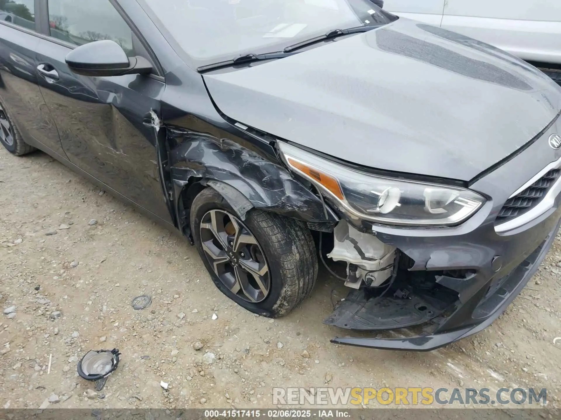 6 fotografías del automóvil dañado 3KPF24AD4KE052321 KIA FORTE 2019