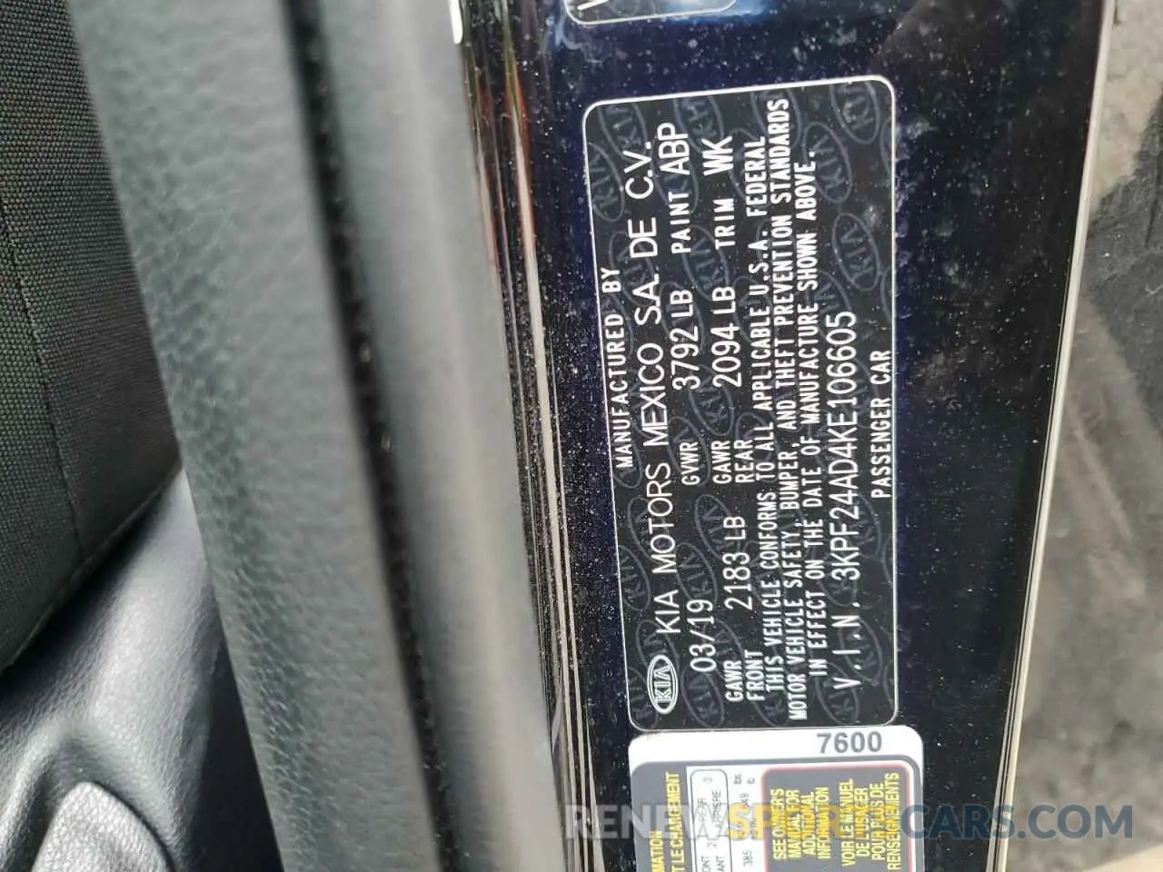 12 fotografías del automóvil dañado 3KPF24AD4KE106605 KIA FORTE 2019