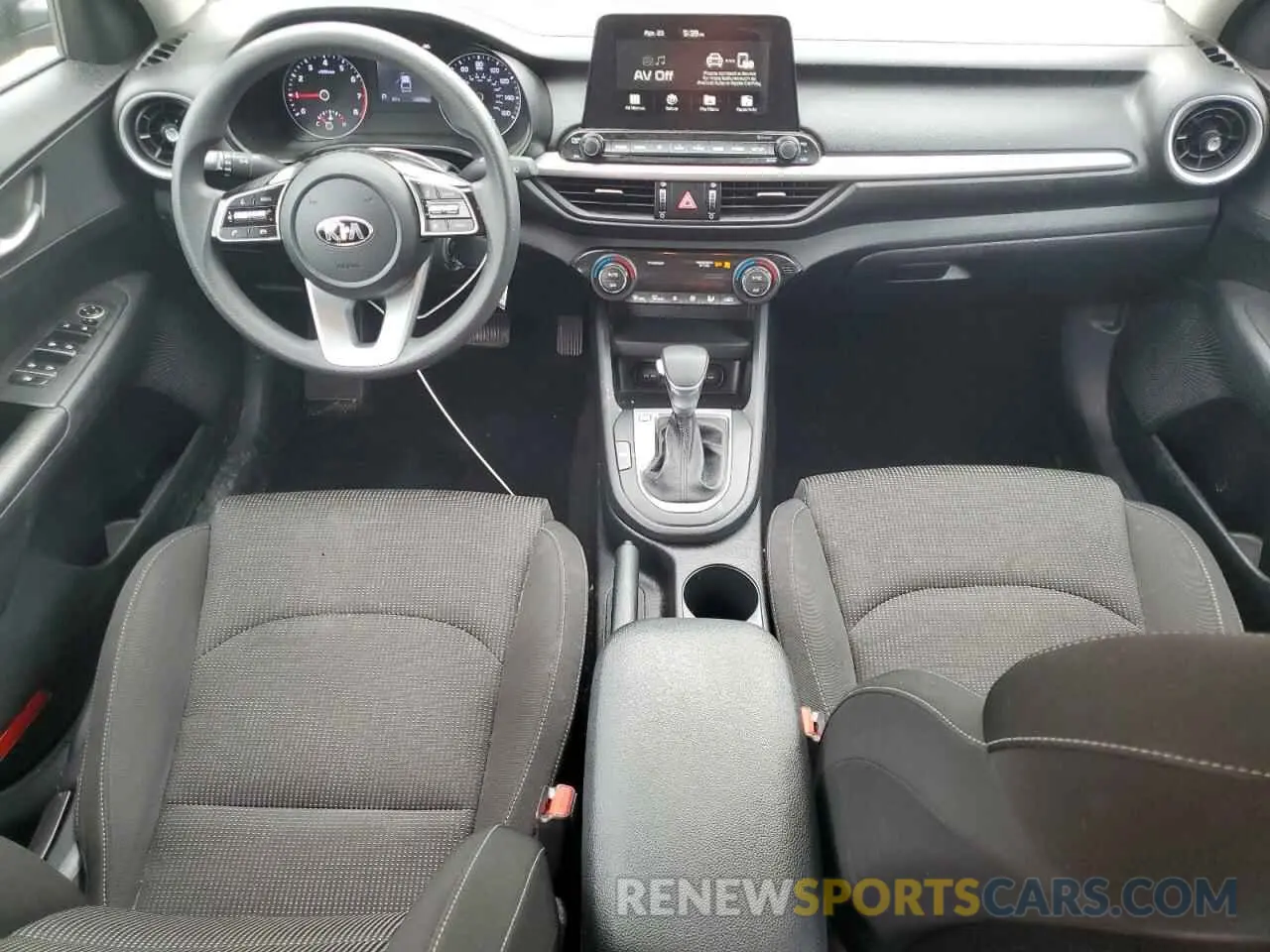 8 fotografías del automóvil dañado 3KPF24AD4KE106605 KIA FORTE 2019