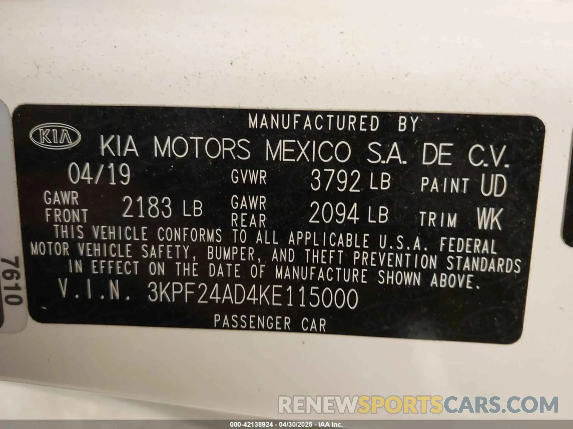 9 fotografías del automóvil dañado 3KPF24AD4KE115000 KIA FORTE 2019