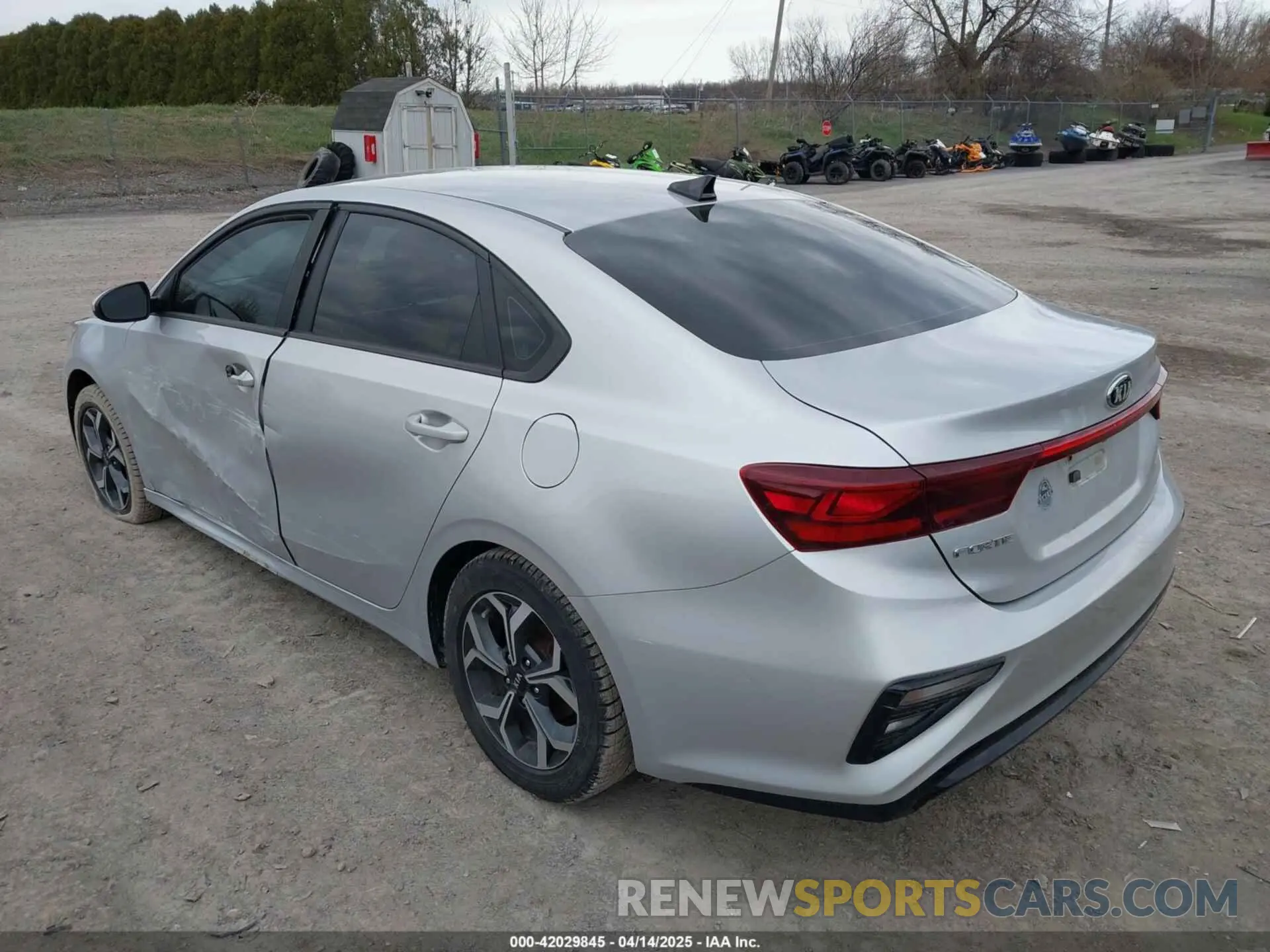 3 fotografías del automóvil dañado 3KPF24AD5KE012023 KIA FORTE 2019