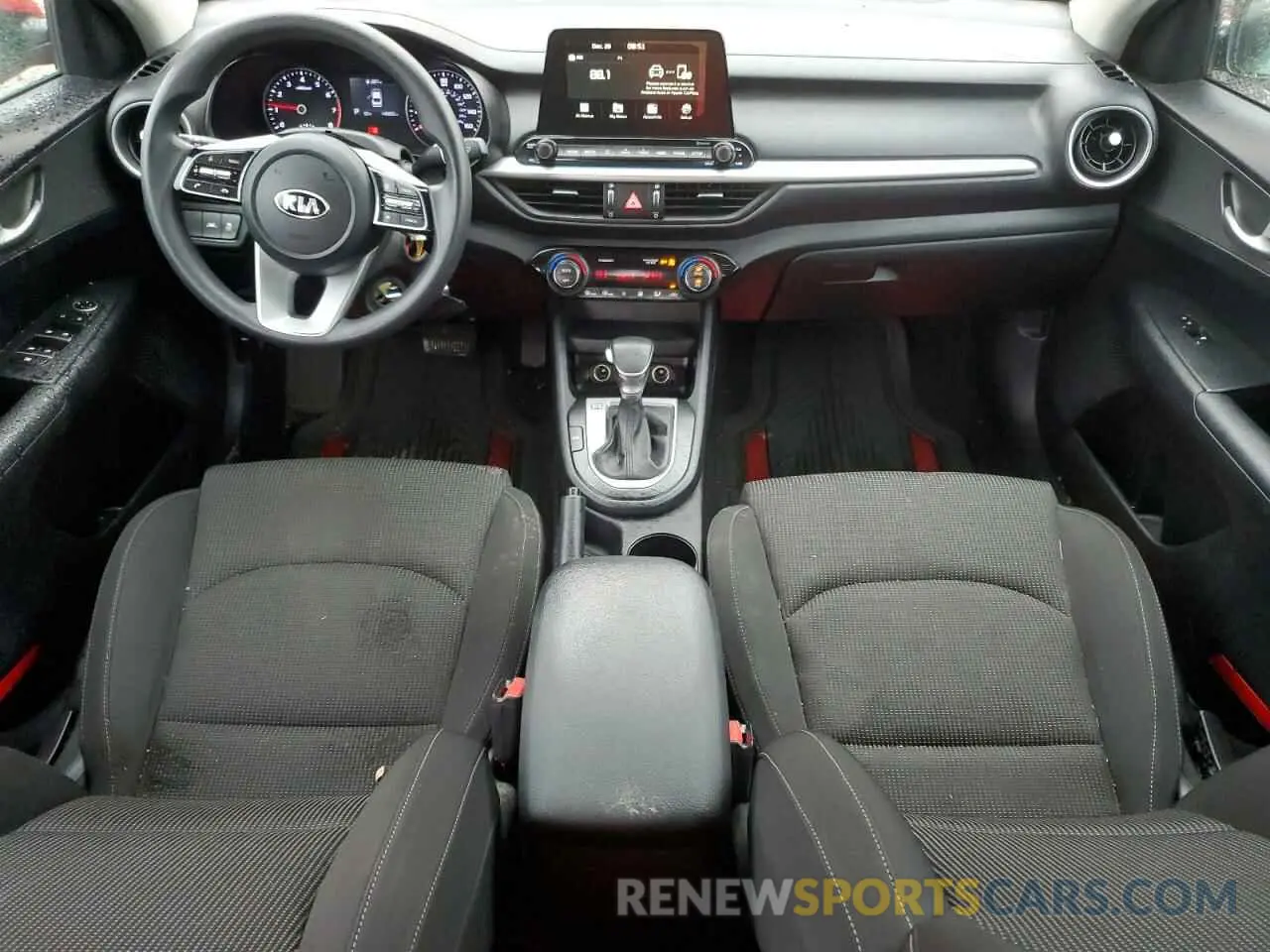 8 fotografías del automóvil dañado 3KPF24AD5KE040405 KIA FORTE 2019