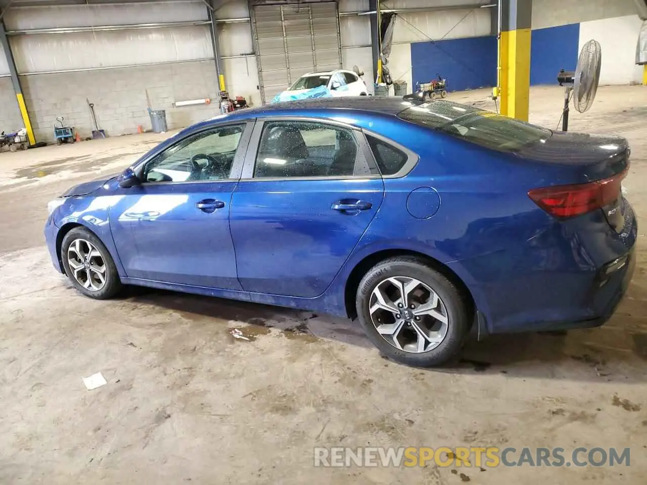 2 fotografías del automóvil dañado 3KPF24AD5KE045040 KIA FORTE 2019