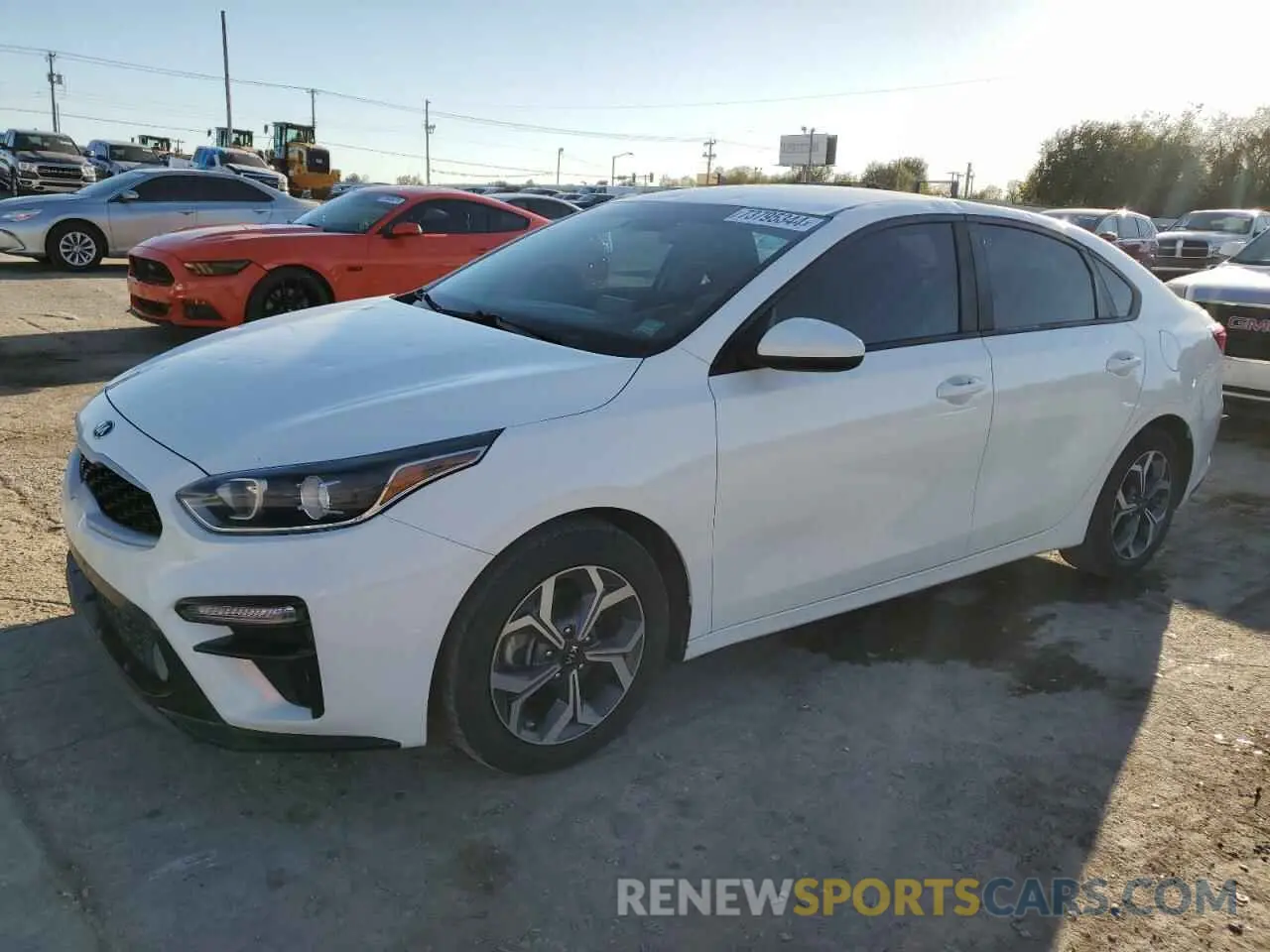 1 fotografías del automóvil dañado 3KPF24AD5KE045250 KIA FORTE 2019